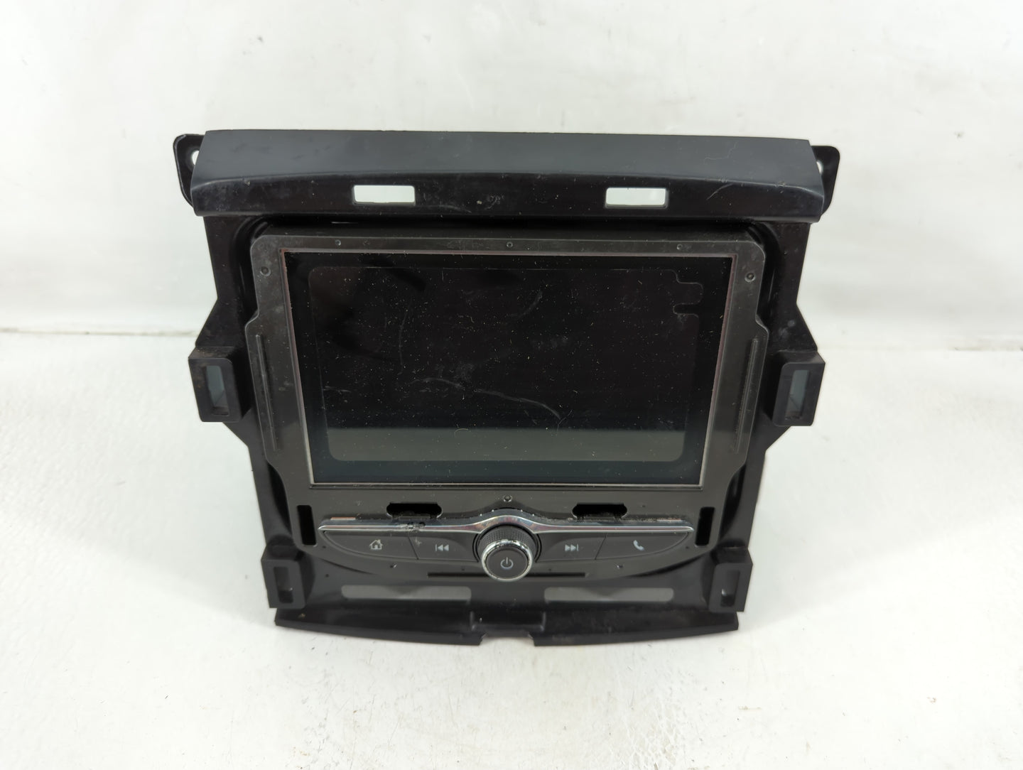 2022 Chevrolet Traverse Radio AM FM Cd Player Receiver Replacement P/N:3331271 Fits OEM Used Auto Parts - Oemusedautoparts1.