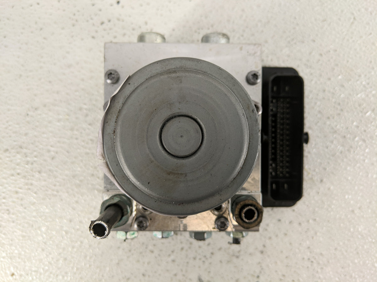 2019-2022 Chevrolet Traverse Anti-Lock Brake ABS Pump Module Actuator OEM Fits Fits 2019 2020 2021 2022 OEM Used Auto Parts 