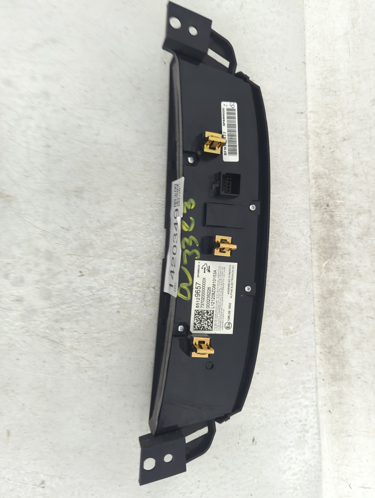 2022 Chevrolet Traverse Climate Control Module Temperature AC/Heater Replacement P/N:85129657 Fits OEM Used Auto Parts - Oem