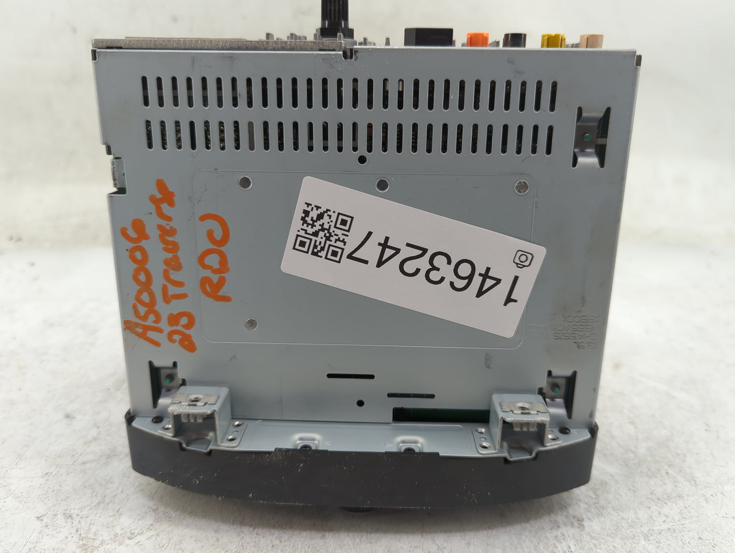 2022 Chevrolet Traverse Radio Display Info Screen Oem - Oemusedautoparts1.com