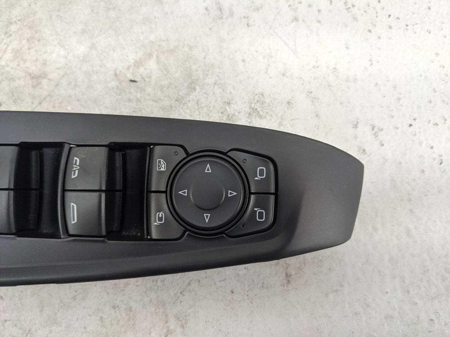 2022 Chevrolet Traverse Master Power Window Switch Replacement Driver Side Left P/N:84513462 D1A177A Fits Fits 2019 2020 202