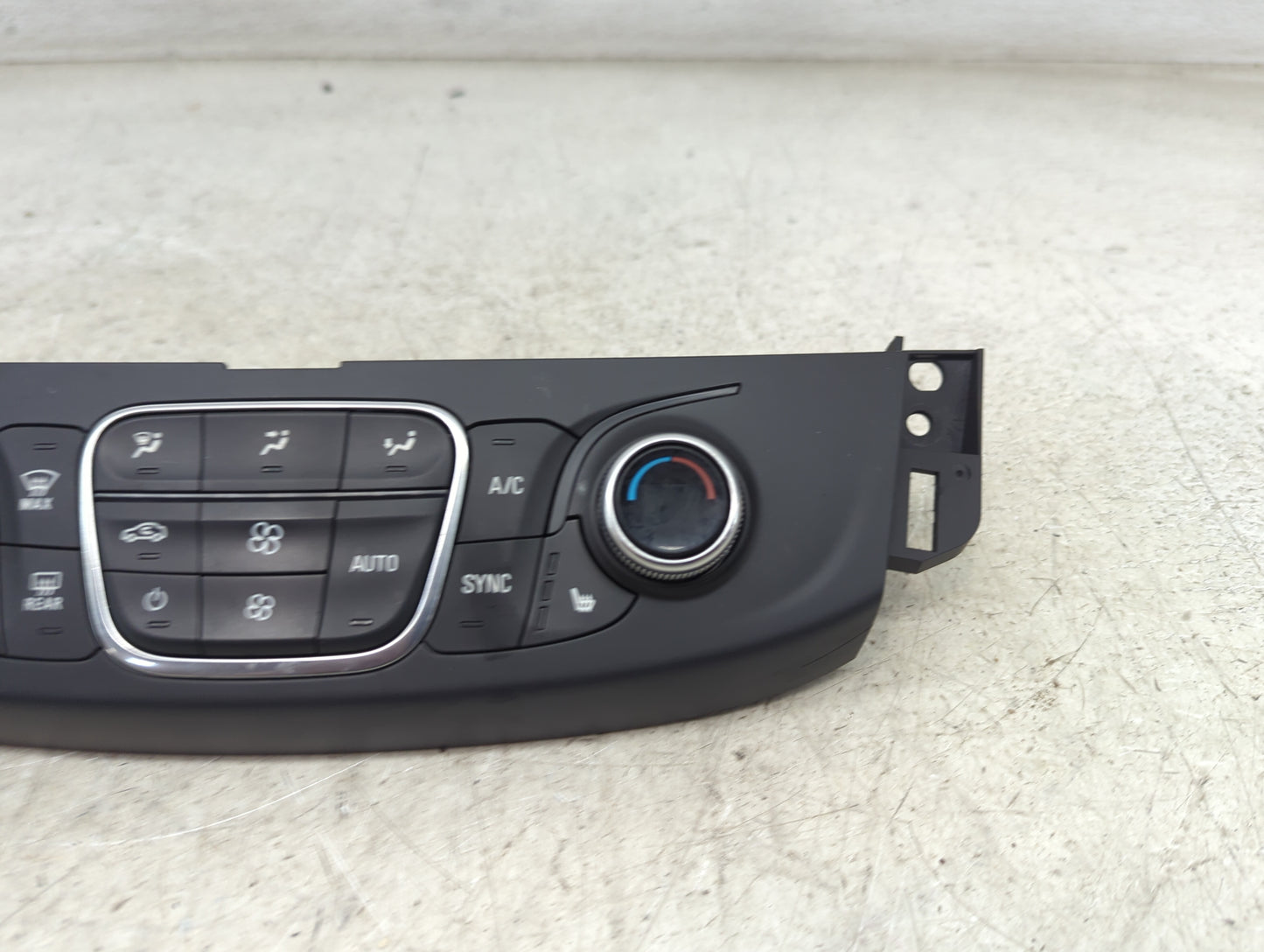 2022 Chevrolet Traverse Climate Control Module Temperature AC/Heater Replacement P/N:85129658 qFGM623A Fits OEM Used Auto Pa