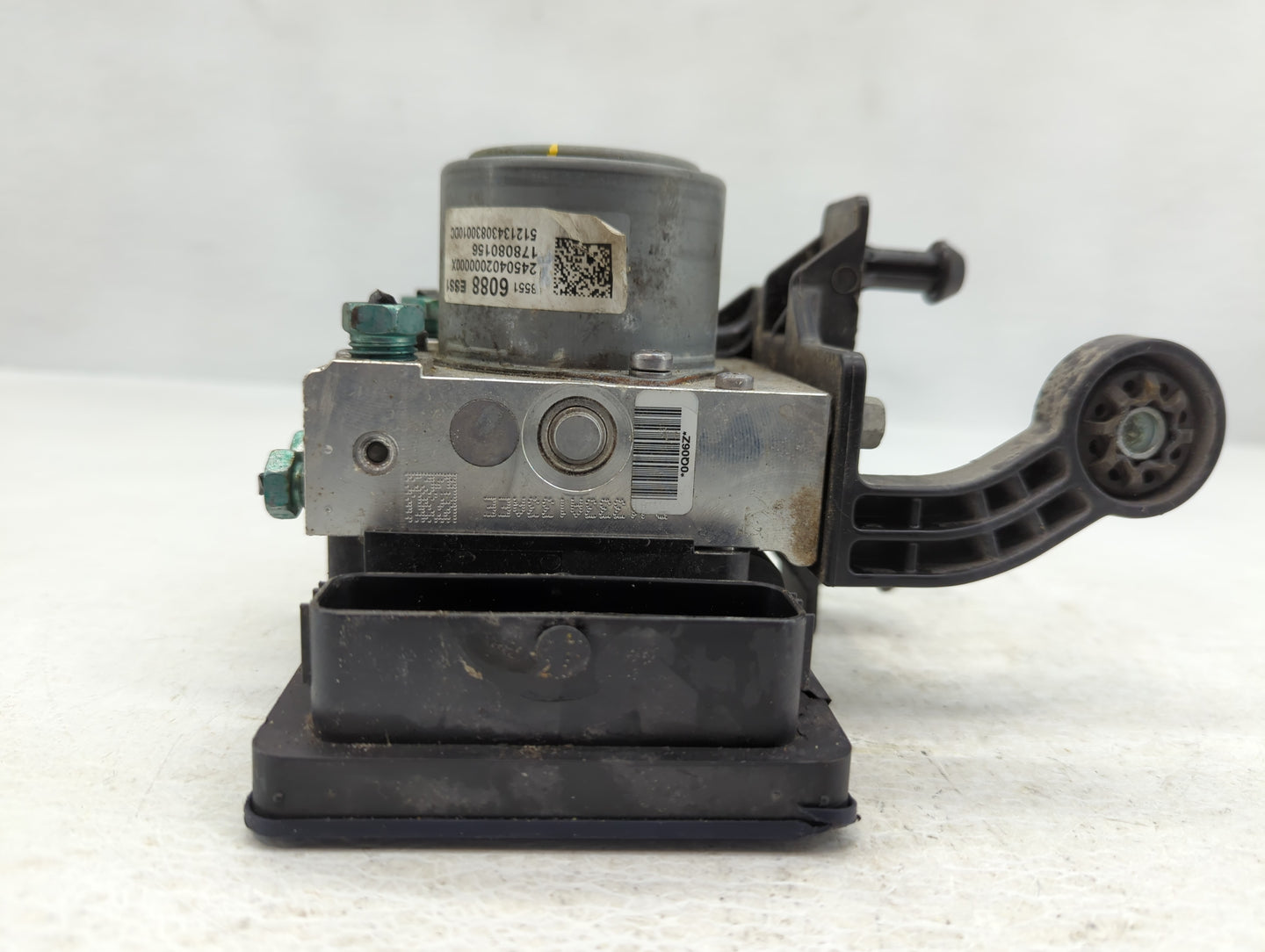 2019-2022 Chevrolet Traverse ABS Pump Control Module Replacement P/N:35516088 Fits Fits 2019 2020 2021 2022 OEM Used Auto Pa