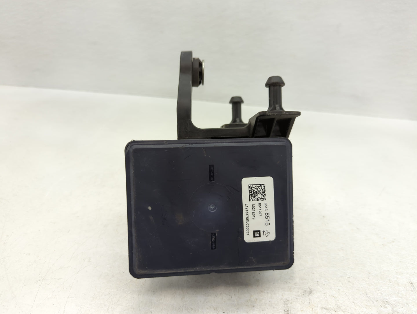 2019-2022 Chevrolet Traverse ABS Pump Control Module Replacement P/N:35516088 Fits Fits 2019 2020 2021 2022 OEM Used Auto Pa