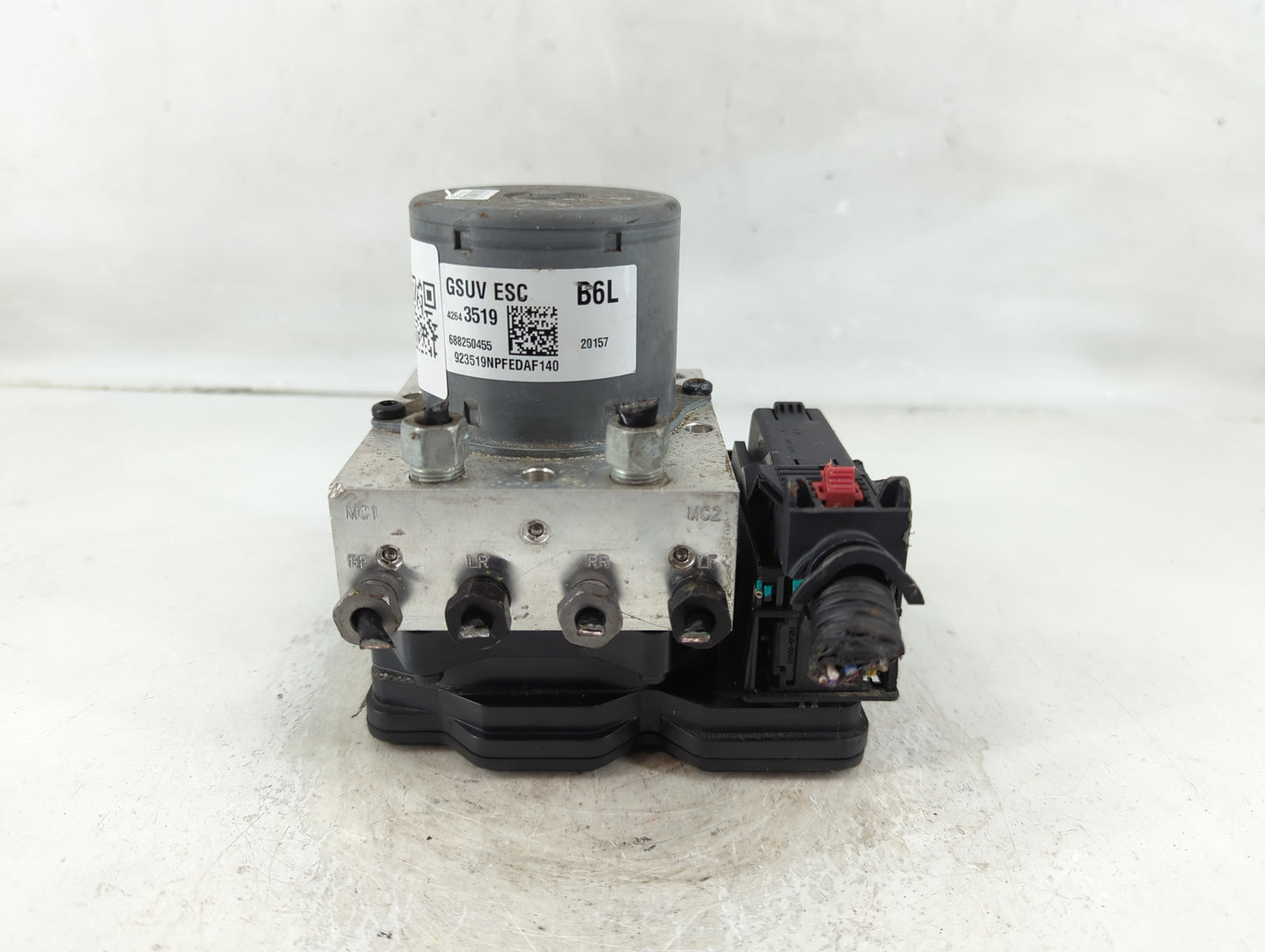 2017-2021 Chevrolet Trax ABS Pump Control Module Replacement P/N:42643519 Fits Fits 2017 2018 2019 2020 2021 OEM Used Auto P