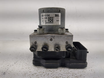 2017-2021 Chevrolet Trax ABS Pump Control Module Replacement P/N:42643519 Fits Fits 2017 2018 2019 2020 2021 OEM Used Auto P