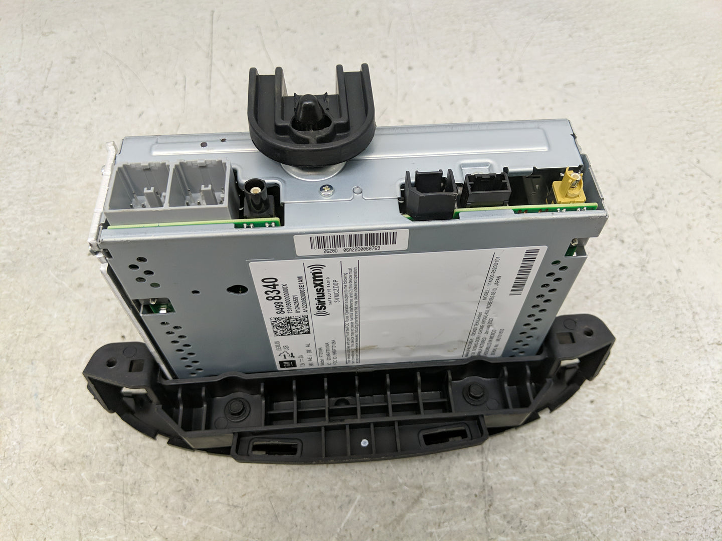 2021 Chevrolet Trax Radio AM FM Cd Player Receiver Replacement P/N:84988340 Fits OEM Used Auto Parts - Oemusedautoparts1.com