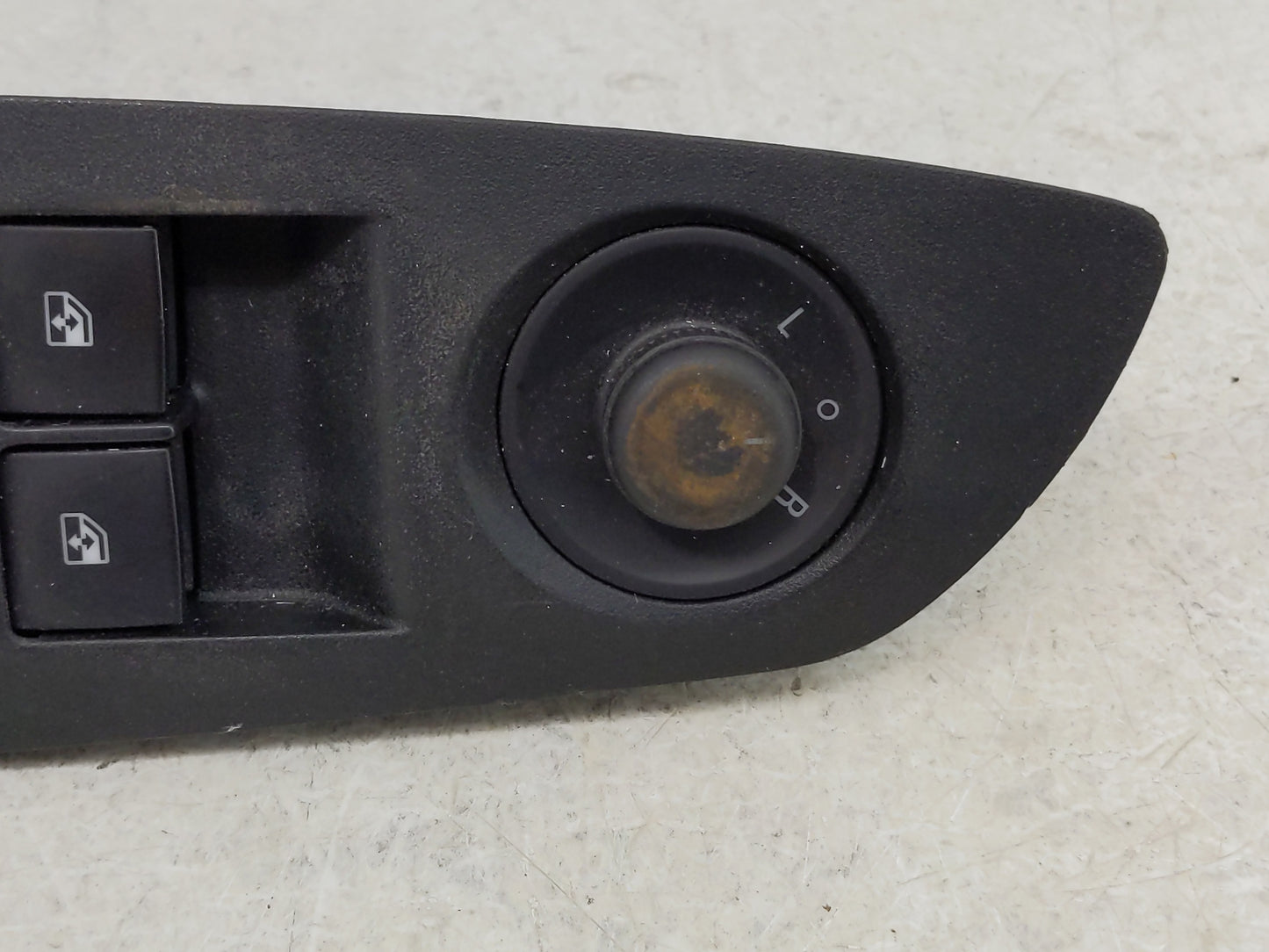 2017-2021 Chevrolet Trax Master Power Window Switch Replacement Driver Side Left P/N:22915128 Fits Fits 2017 2018 2019 2020 