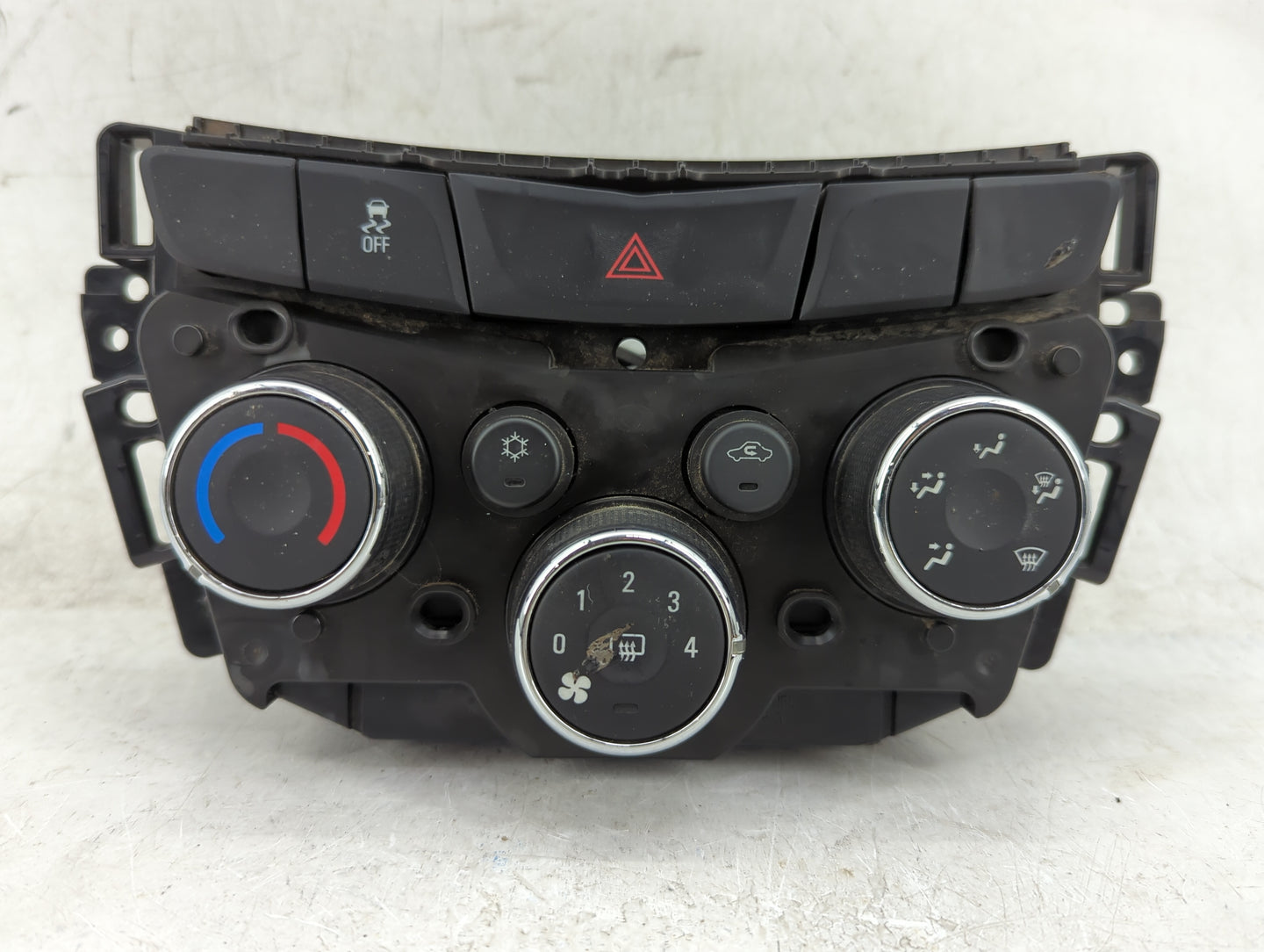 2022 Chevrolet Trax Climate Control Module Temperature AC/Heater Replacement Fits OEM Used Auto Parts - Oemusedautoparts1.co
