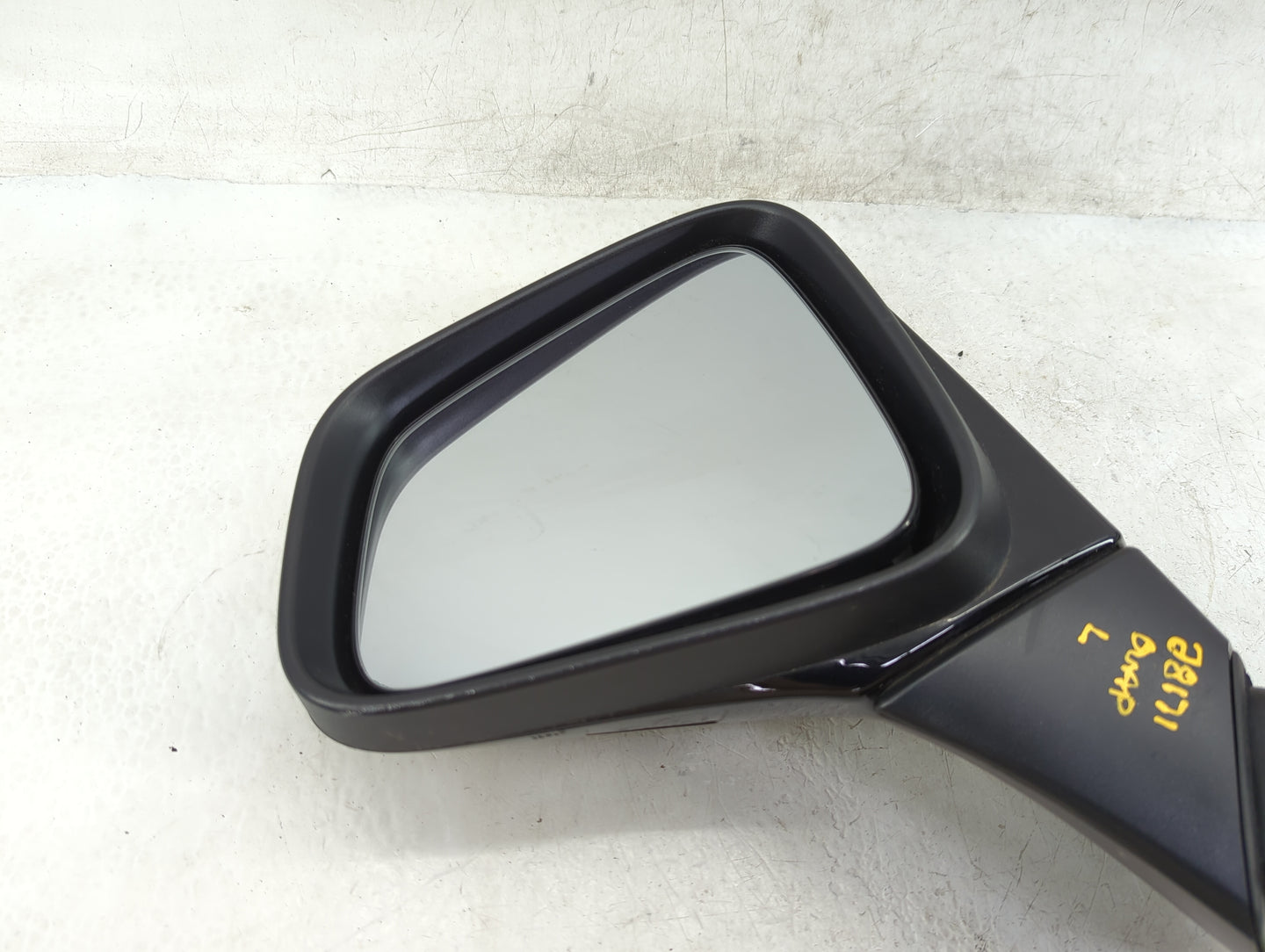 2022 Chevrolet Trax Driver Side View Mirror - Left Door Mirror OEM Used - Oemusedautoparts1.com