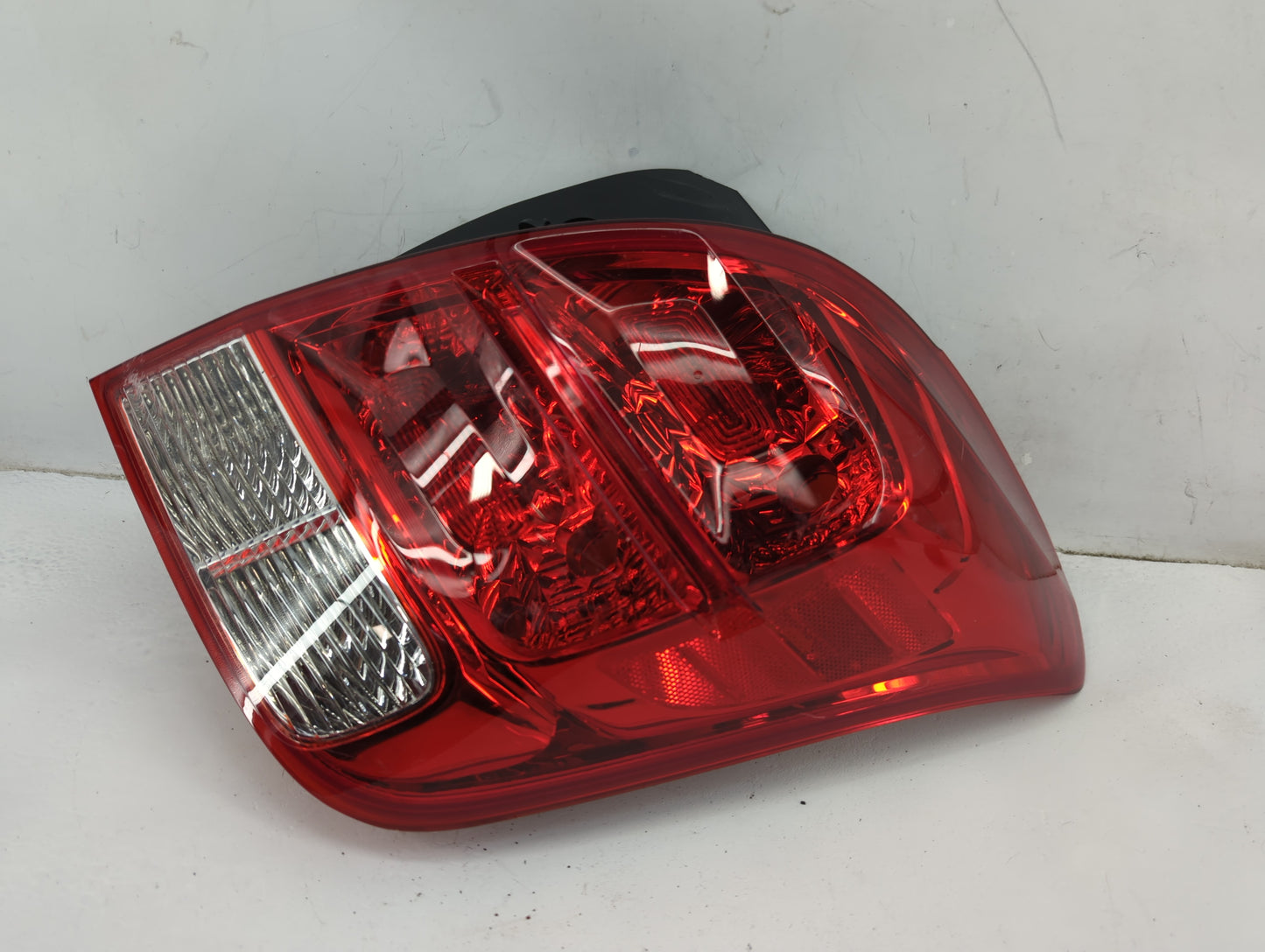 2013-2021 Chevrolet Trax Driver Left Side Deck Lid Mounted Tail Light - Oemusedautoparts1.com
