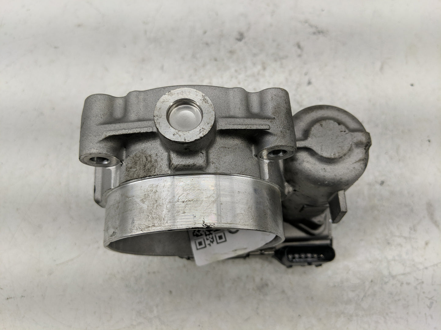 2011-2022 Chrysler 300 Throttle Body Fits Fits 2011 2012 2013 2014 2015 2016 2017 2018 2019 2020 2021 2022 OEM Used Auto Par