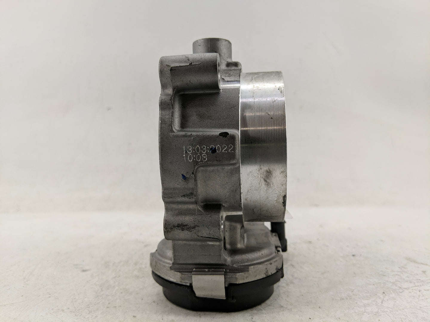2011-2022 Chrysler 300 Throttle Body Fits Fits 2011 2012 2013 2014 2015 2016 2017 2018 2019 2020 2021 2022 OEM Used Auto Par
