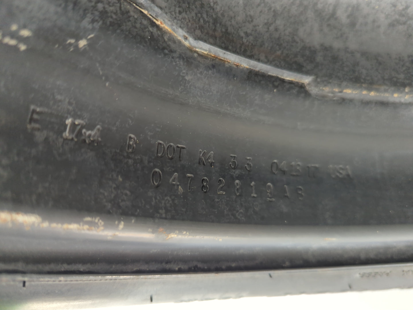 2005-2022 Chrysler 300 Spare Donut Tire Wheel Rim Oem - Oemusedautoparts1.com
