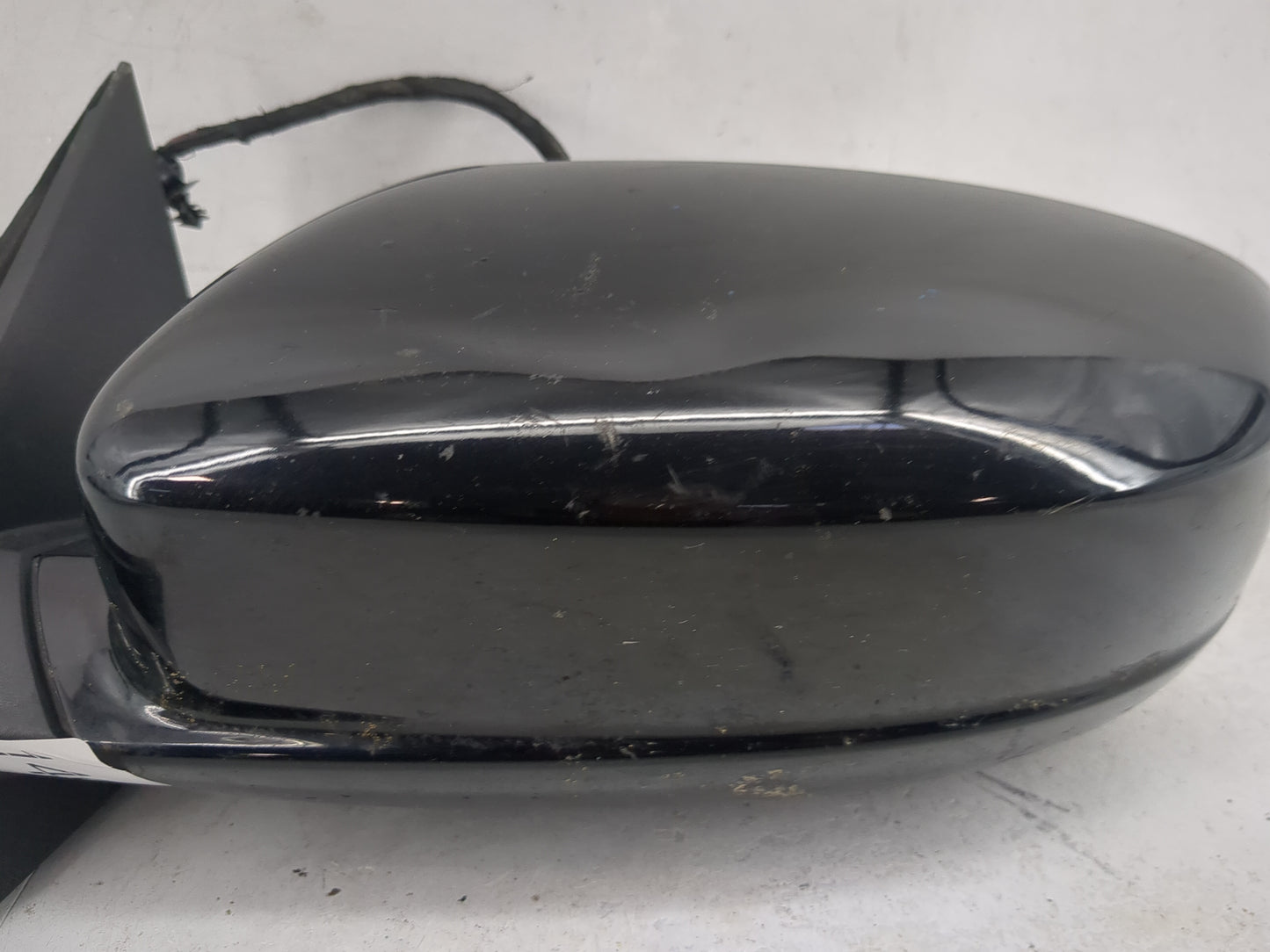 2015-2022 Chrysler 300 Driver Side View Mirror - Left Door Mirror OEM Used - Oemusedautoparts1.com