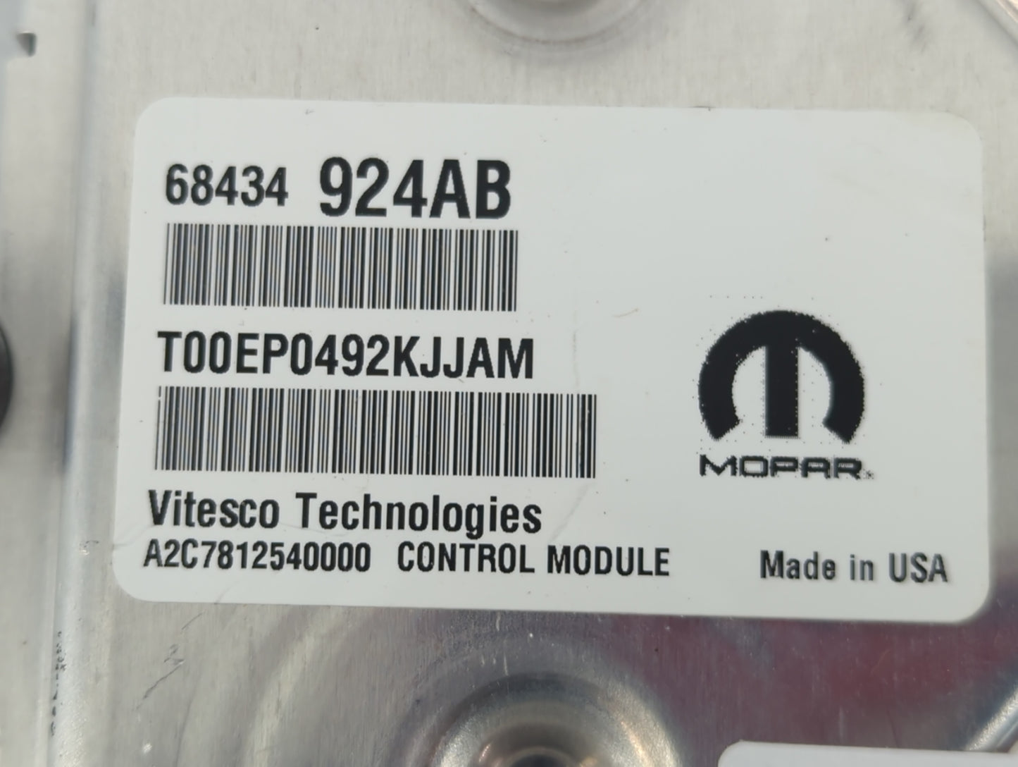 2020-2022 Chrysler 300 PCM Engine Control Computer ECU ECM PCU OEM P/N:68434924AB Fits Fits 2020 2021 2022 OEM Used Auto Par