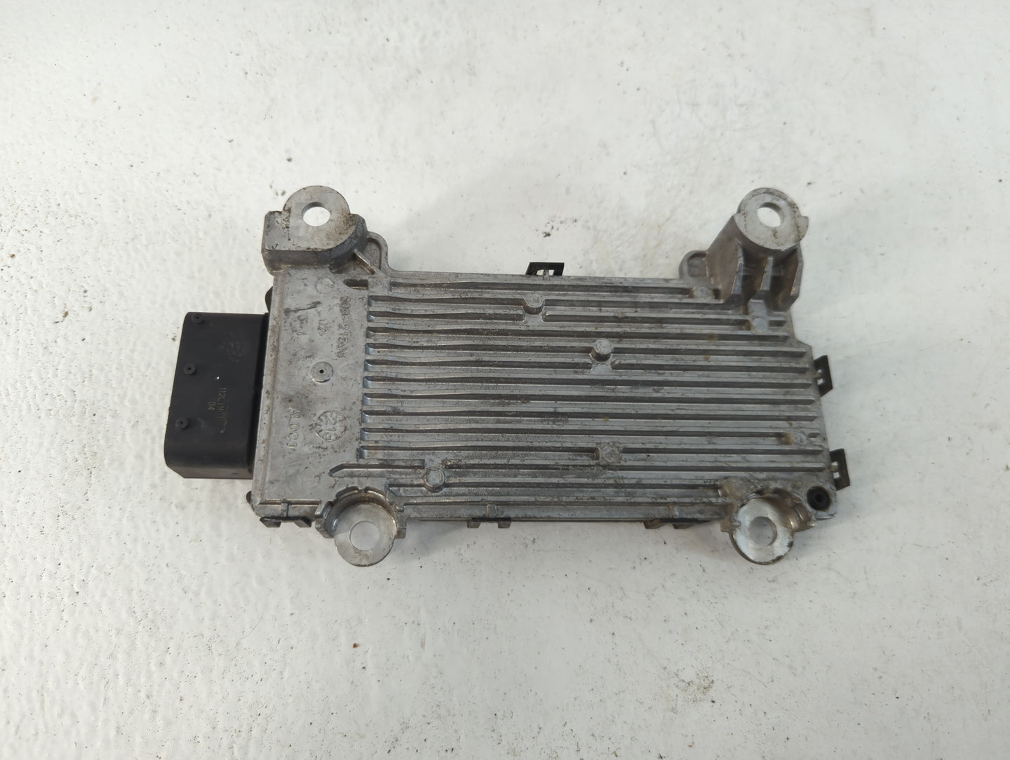 2020-2022 Chrysler Pacifica Chassis Control Module Ccm Bcm Body Control - Oemusedautoparts1.com