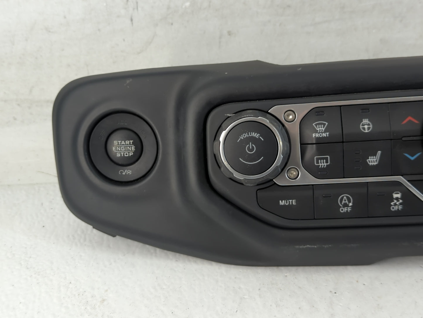 2021-2022 Chrysler Pacifica Climate Control Module Temperature AC/Heater Replacement P/N:P7BU53DX9AA Fits Fits 2021 2022 OEM