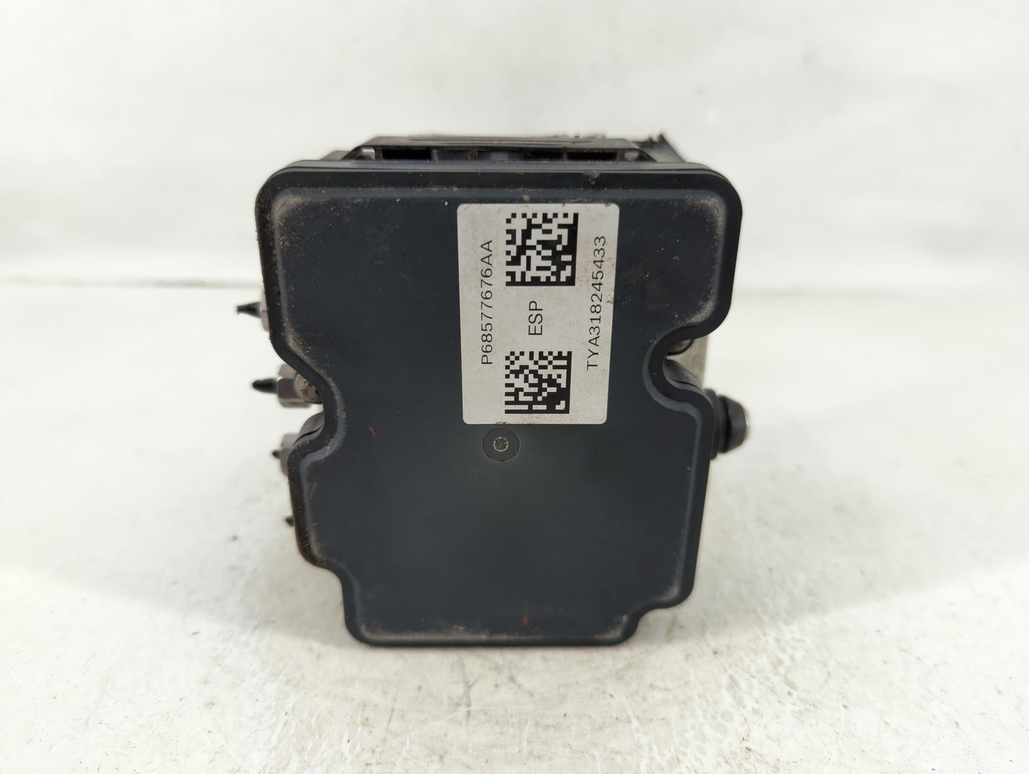 2020-2022 Chrysler Pacifica ABS Pump Control Module Replacement P/N:68577676AA Fits Fits 2020 2021 2022 OEM Used Auto Parts 