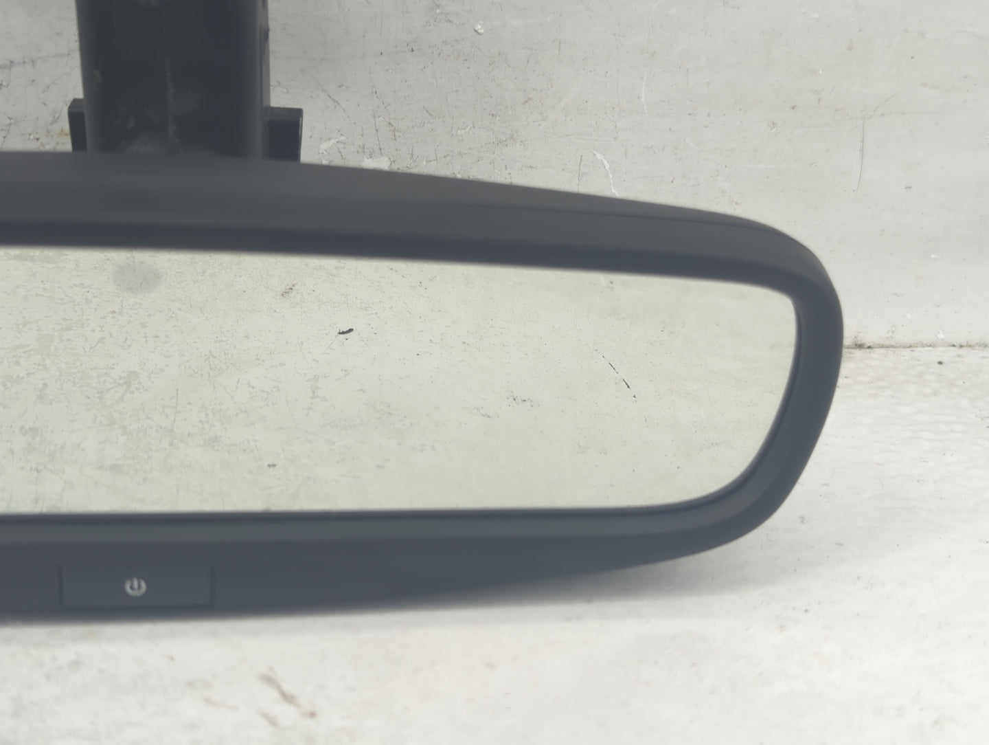 2018-2022 Chrysler Pacifica Interior Rear View Mirror Replacement OEM Fits Fits 2018 2019 2020 2021 2022 OEM Used Auto Parts