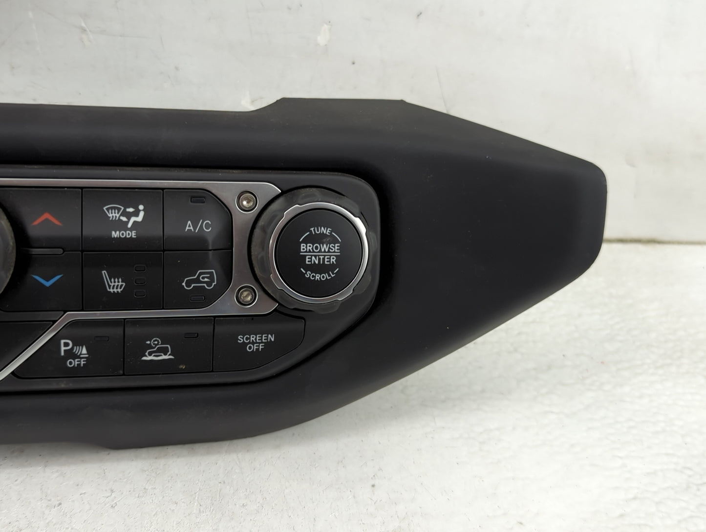 2021-2022 Chrysler Pacifica Climate Control Module Temperature AC/Heater Replacement P/N:P7BU53DX9AA Fits Fits 2021 2022 OEM