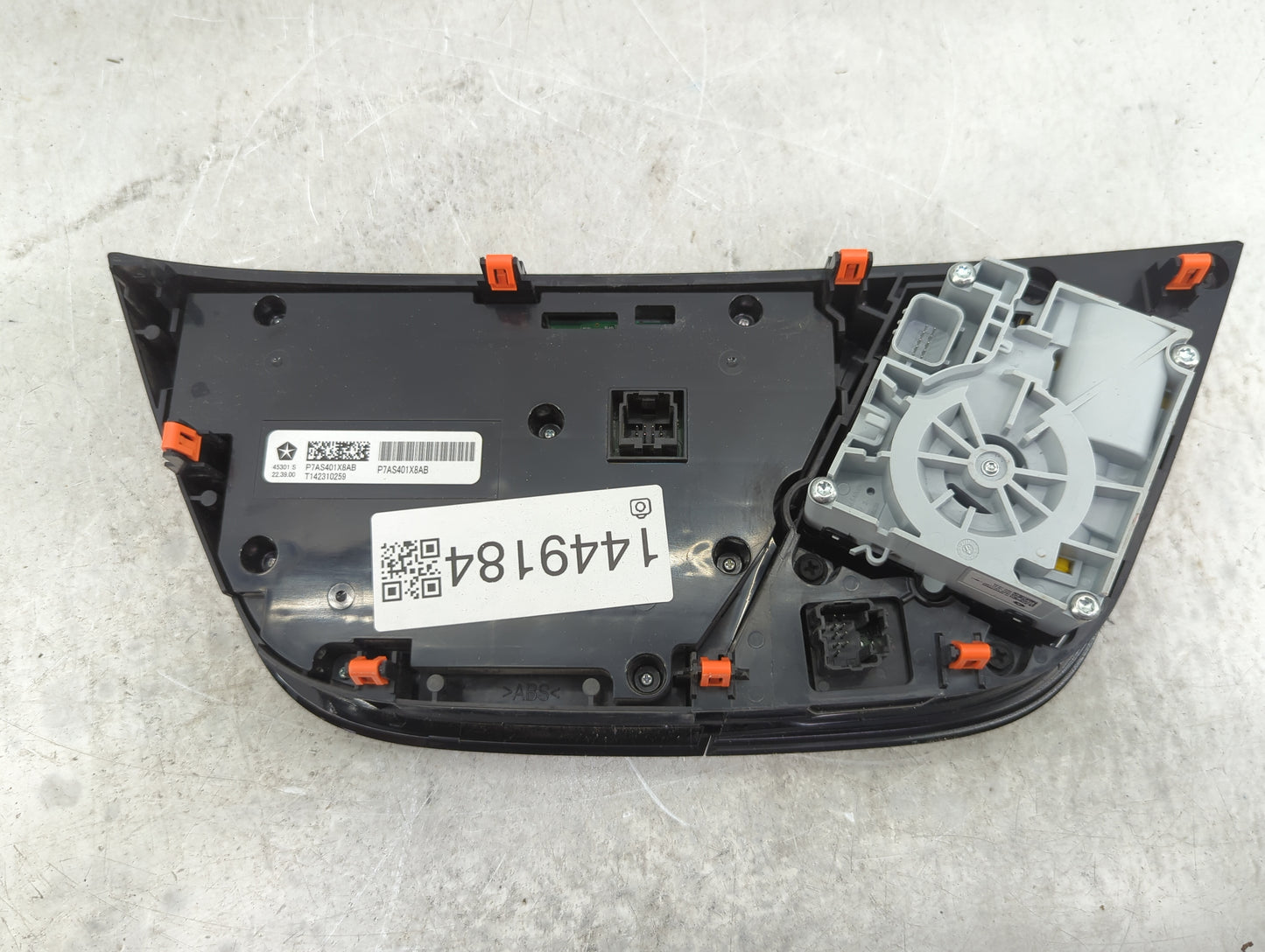 2021-2022 Chrysler Pacifica Climate Control Module Temperature AC/Heater Replacement P/N:P7BU53DX9AA Fits Fits 2021 2022 OEM