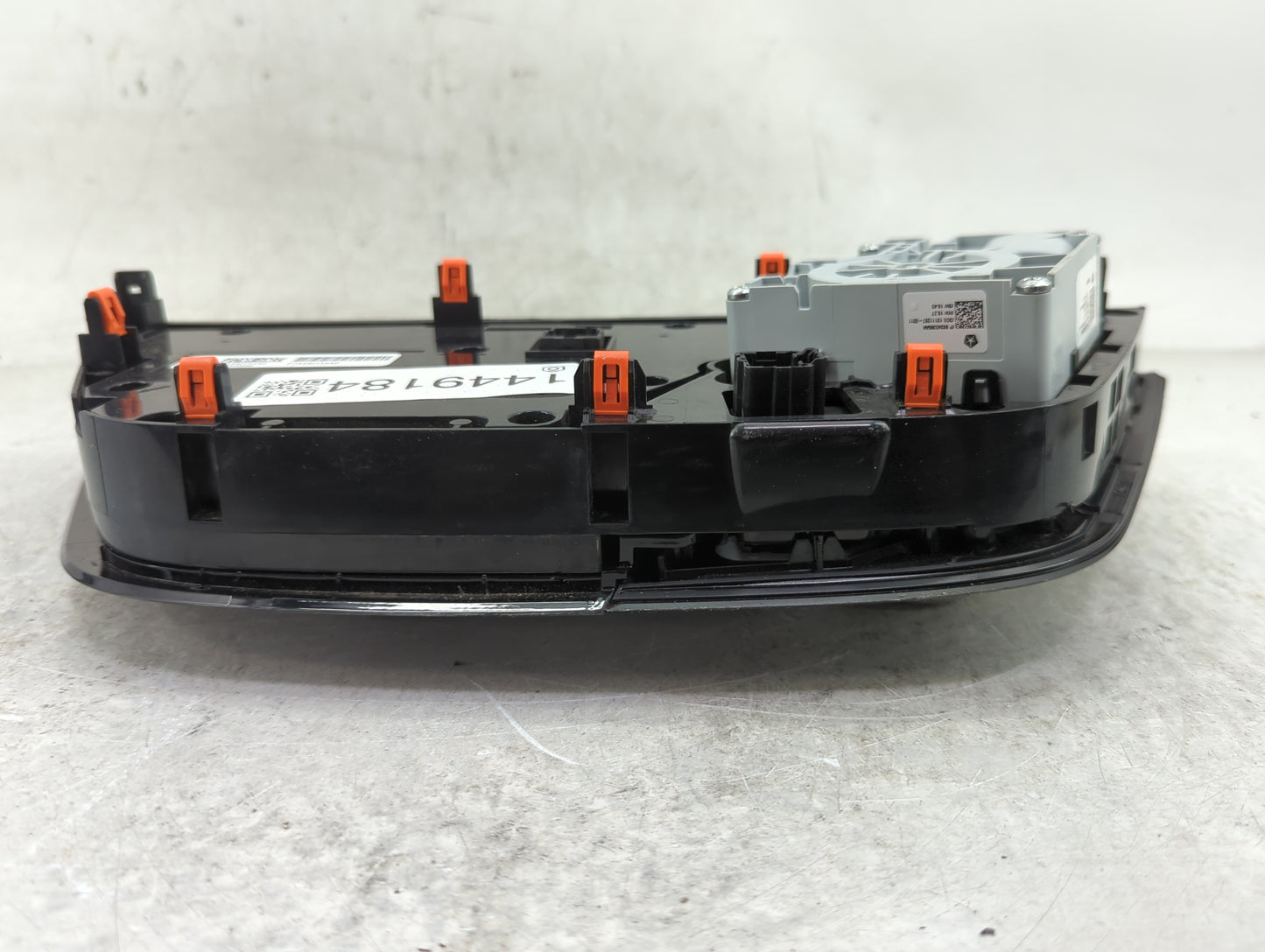 2021-2022 Chrysler Pacifica Climate Control Module Temperature AC/Heater Replacement P/N:P7BU53DX9AA Fits Fits 2021 2022 OEM