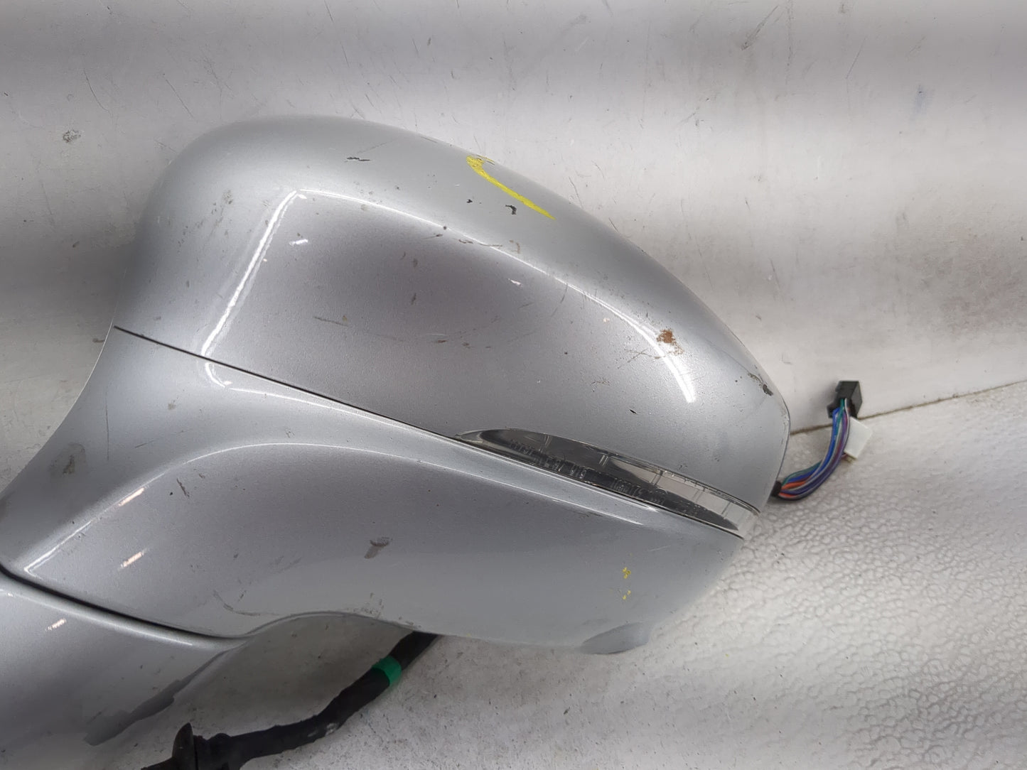 2022 Chrysler Pacifica Driver Side View Mirror - Left Door Mirror OEM Used - Oemusedautoparts1.com