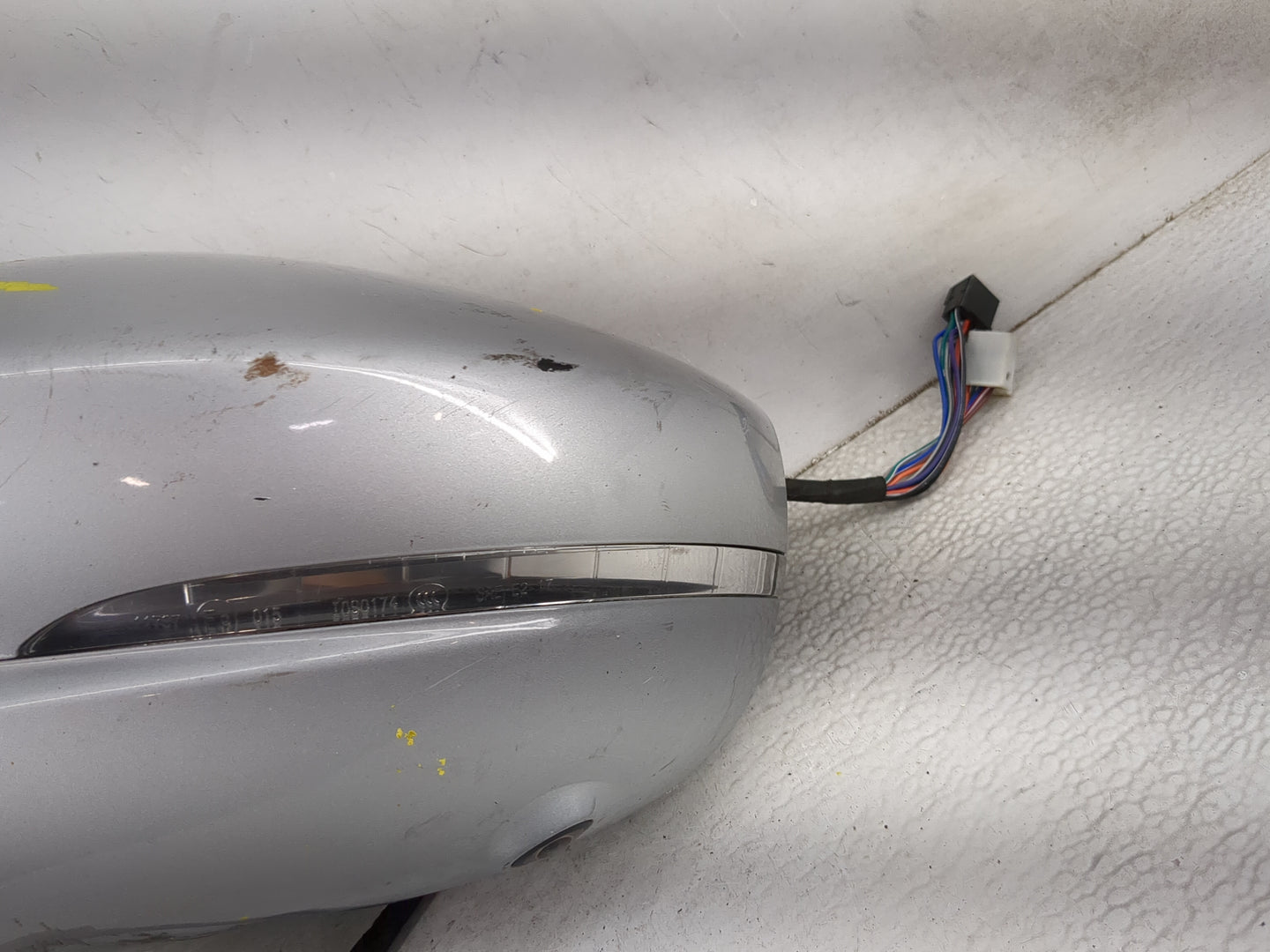 2022 Chrysler Pacifica Driver Side View Mirror - Left Door Mirror OEM Used - Oemusedautoparts1.com