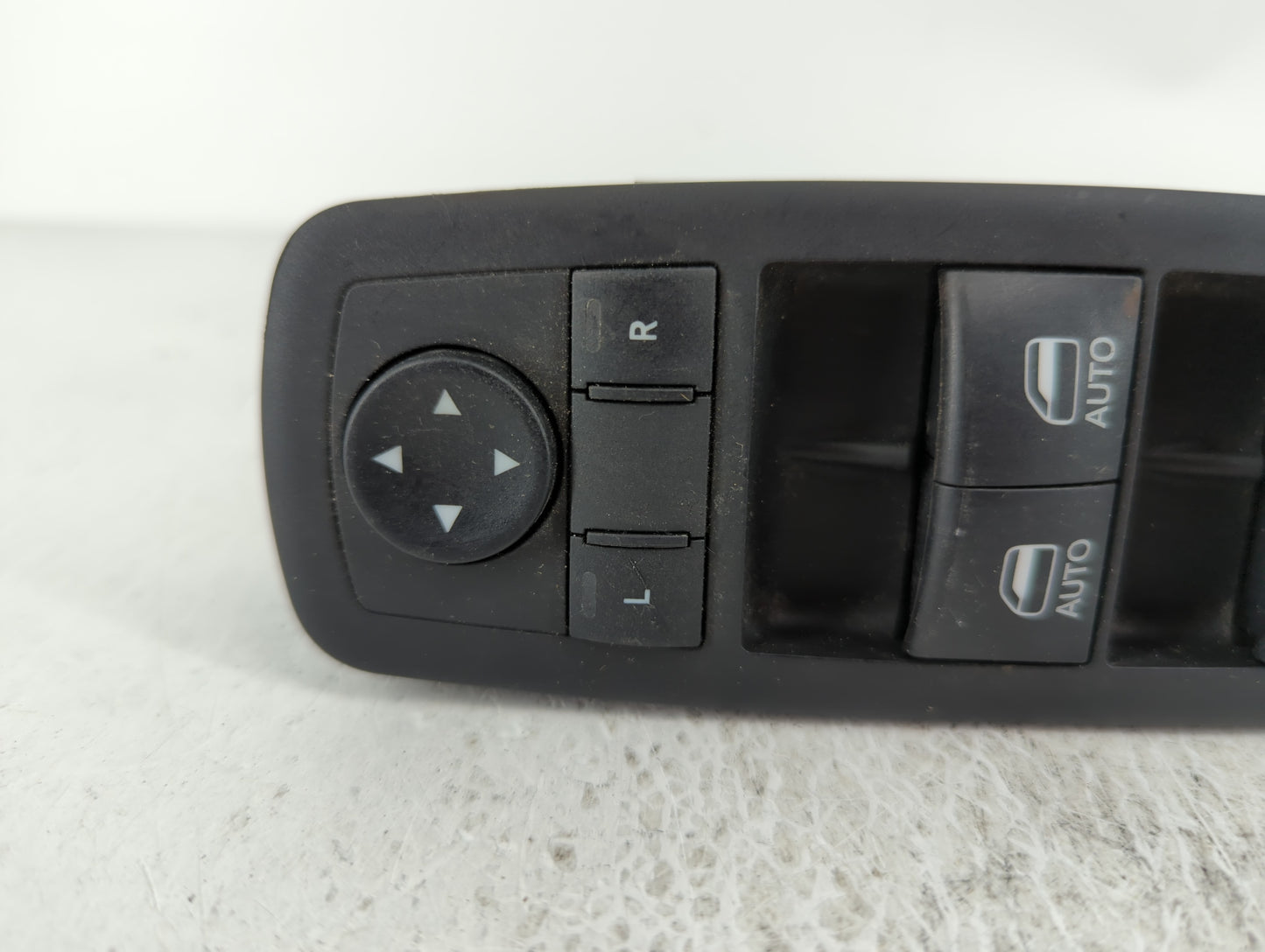 2017-2022 Chrysler Pacifica Master Power Window Switch Replacement Driver Side Left P/N:68262253AC Fits OEM Used Auto Parts 