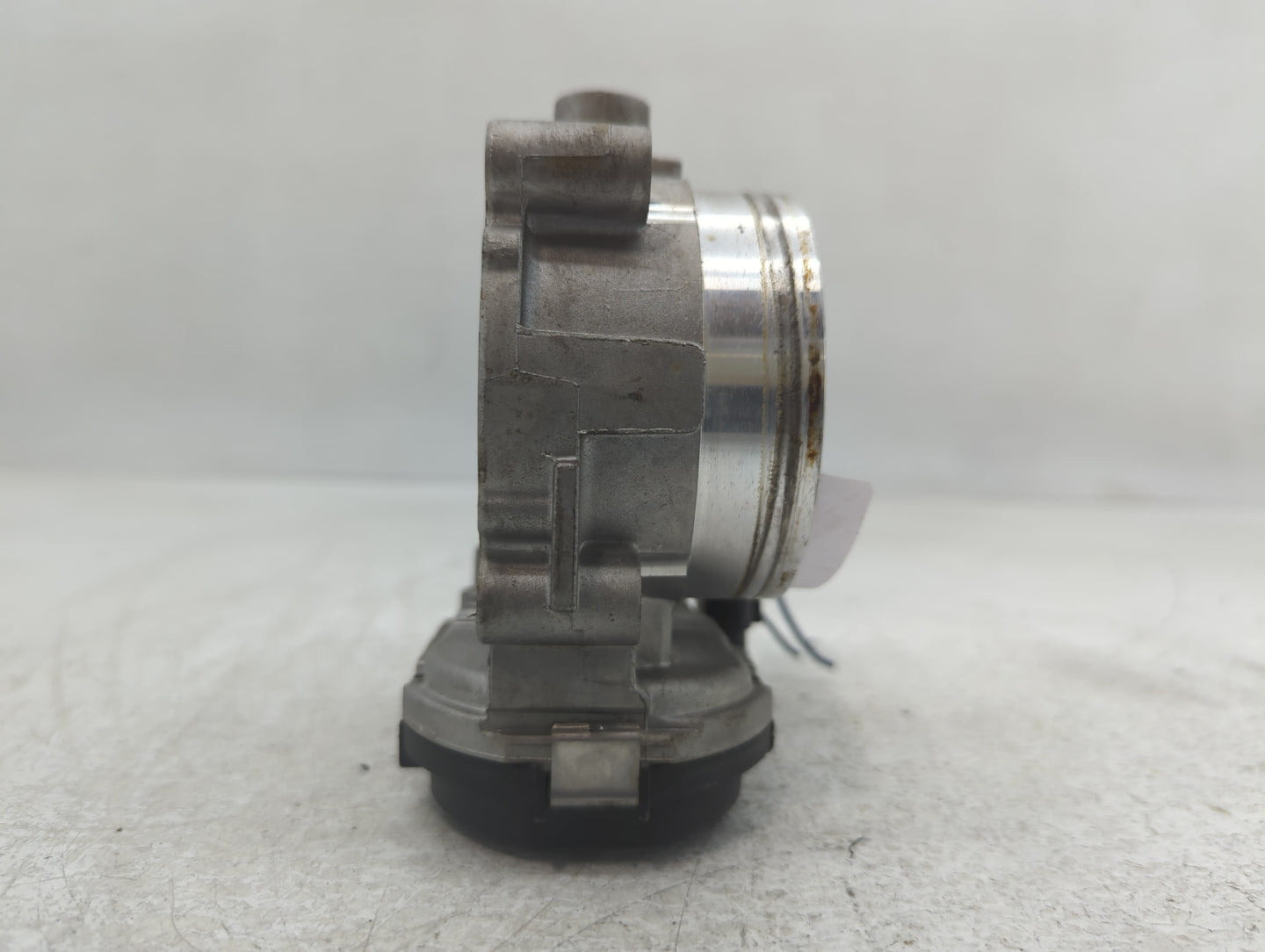 2017-2022 Chrysler Pacifica Throttle Body P/N:05184349AC Fits Fits 2011 2012 2013 2014 2015 2016 2017 2018 2019 2020 2021 20