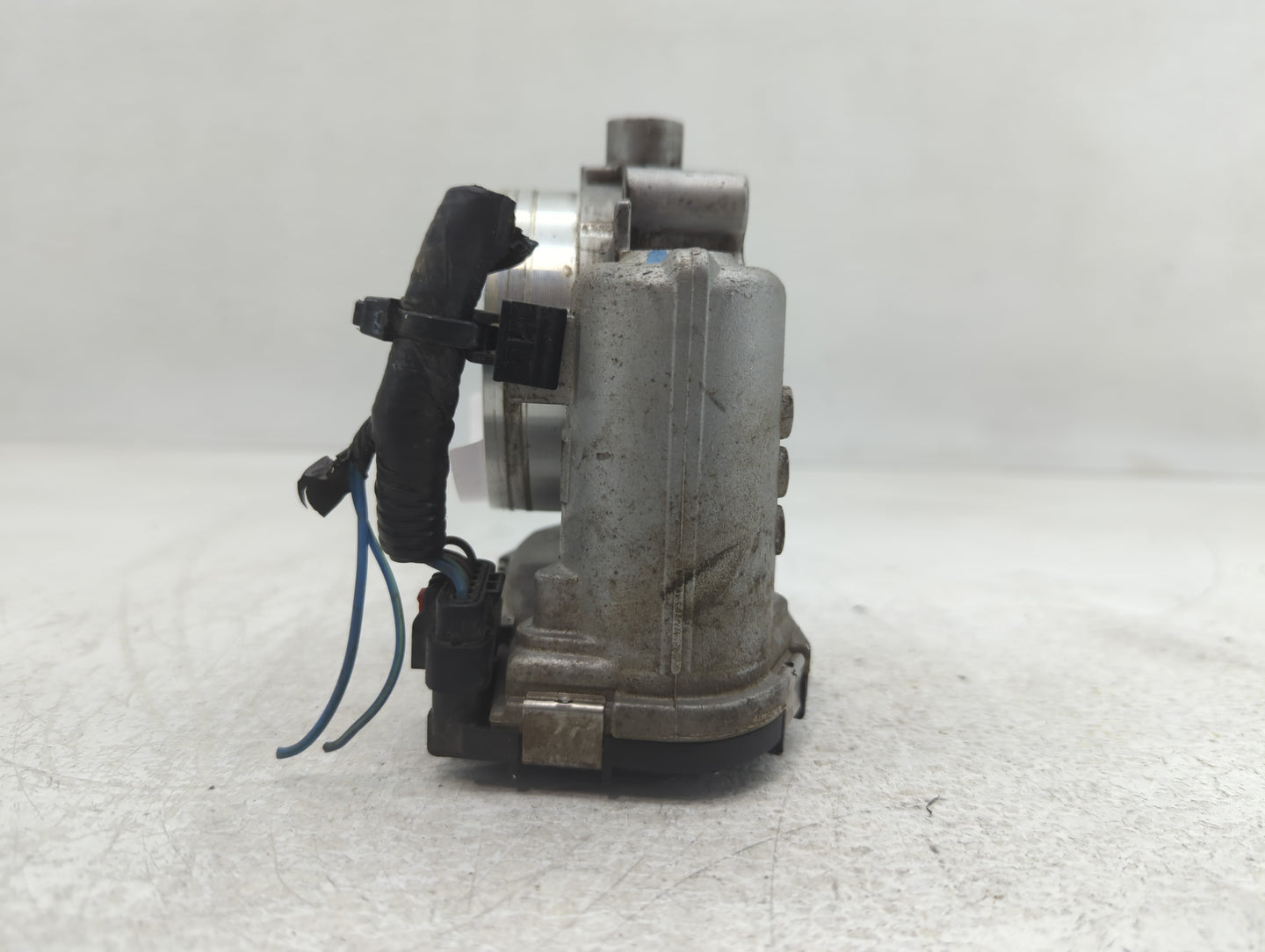 2017-2022 Chrysler Pacifica Throttle Body P/N:05184349AC Fits Fits 2011 2012 2013 2014 2015 2016 2017 2018 2019 2020 2021 20