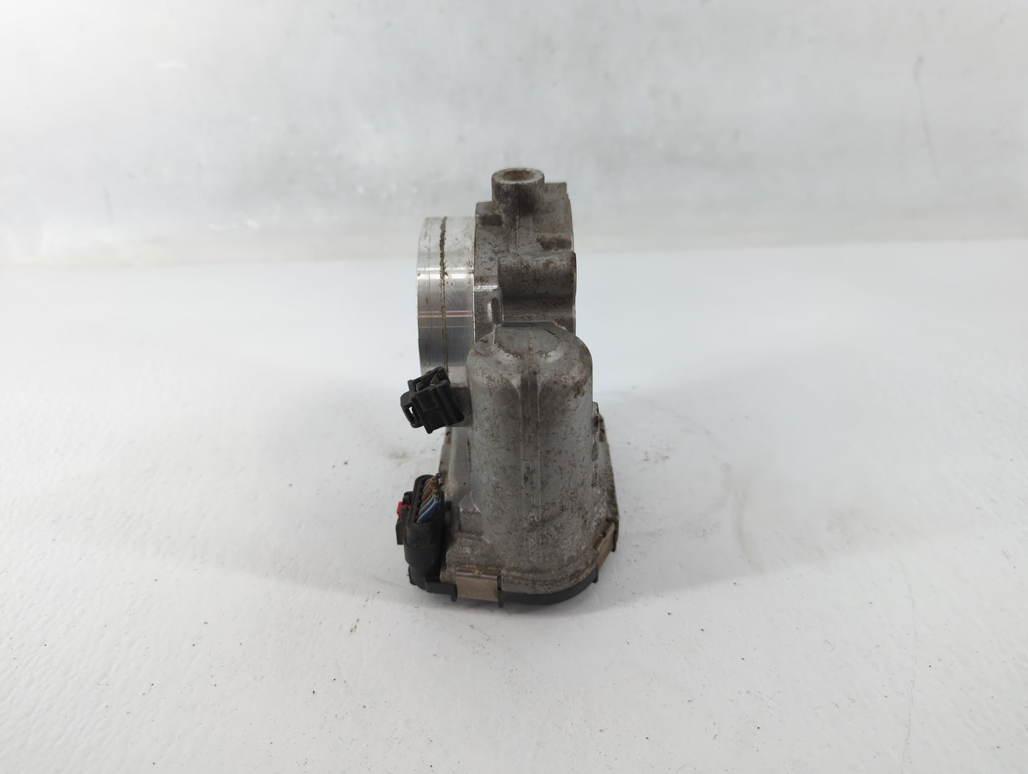 2017-2022 Chrysler Pacifica Throttle Body P/N:0 280 750 570 05184349AC Fits OEM Used Auto Parts - Oemusedautoparts1.com