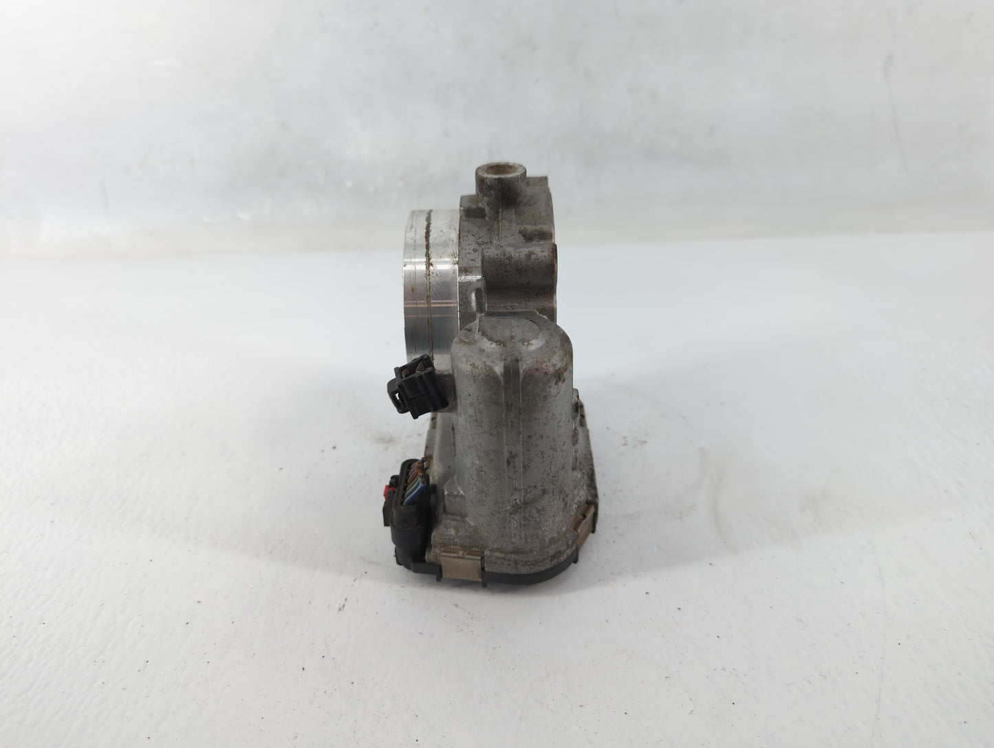 2017-2022 Chrysler Pacifica Throttle Body P/N:0 280 750 570 05184349AC Fits OEM Used Auto Parts - Oemusedautoparts1.com