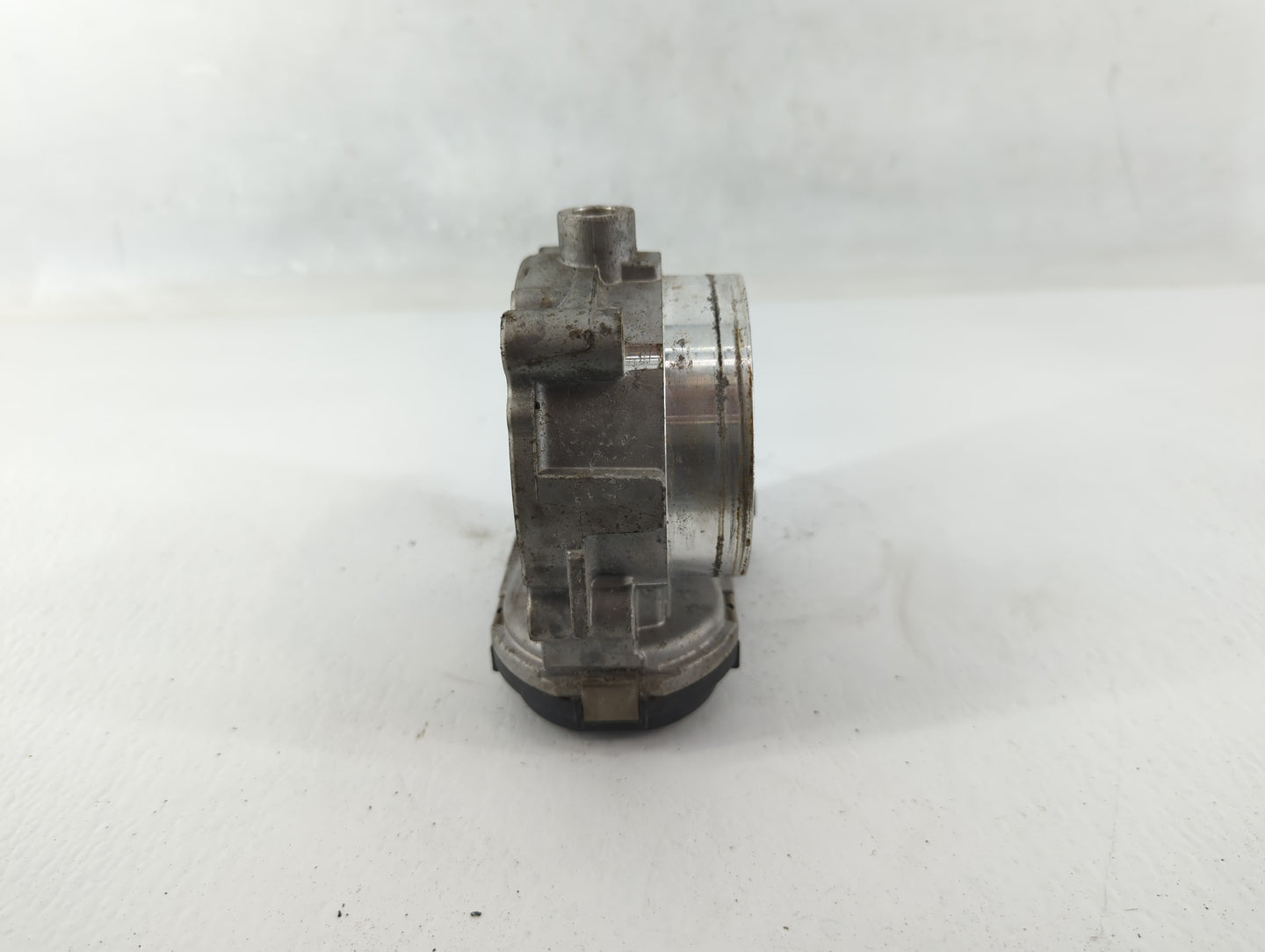 2017-2022 Chrysler Pacifica Throttle Body P/N:0 280 750 570 05184349AC Fits OEM Used Auto Parts - Oemusedautoparts1.com