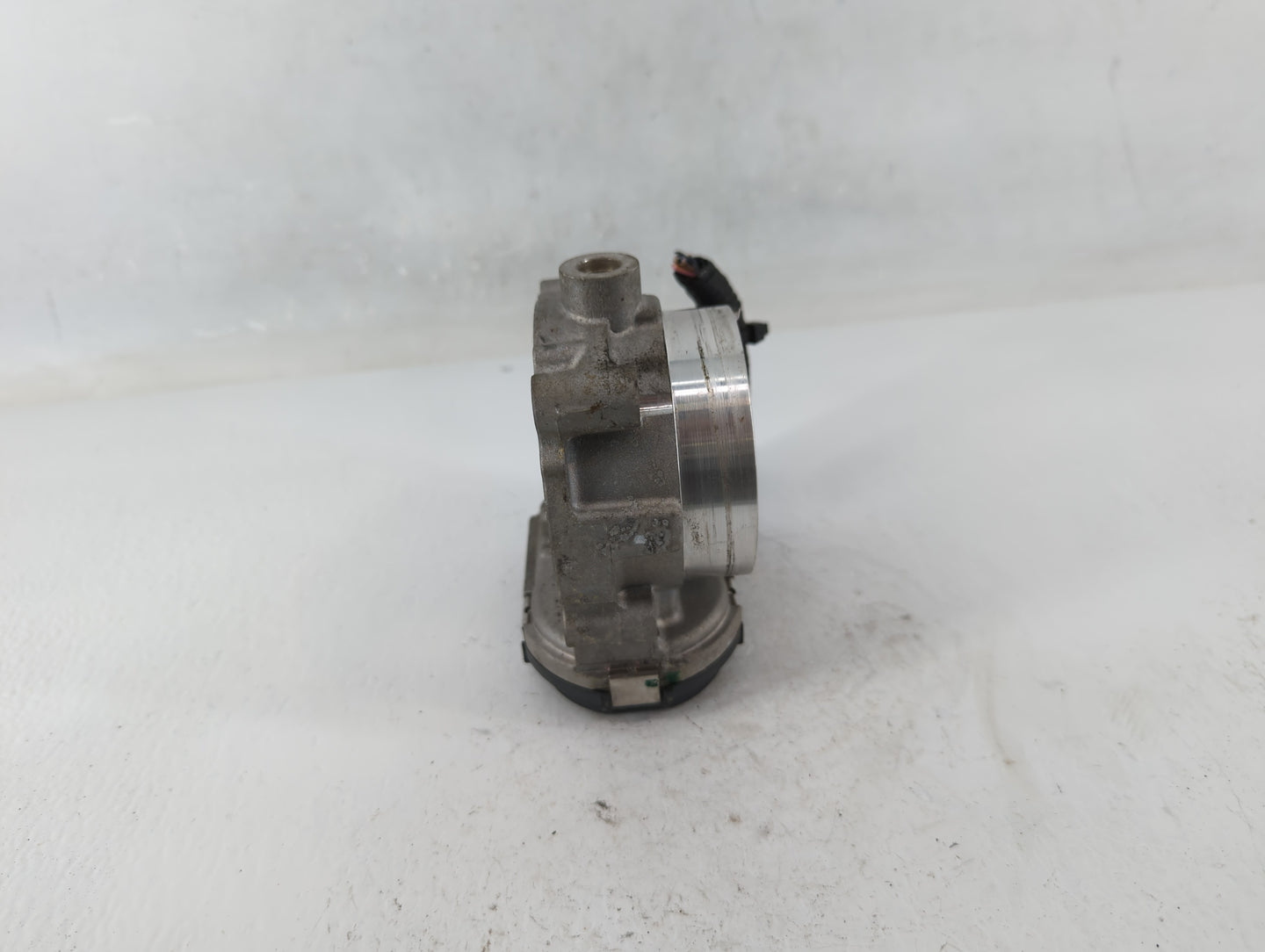 2017-2022 Chrysler Pacifica Throttle Body P/N:0 280 750 570 05184349AC Fits OEM Used Auto Parts - Oemusedautoparts1.com