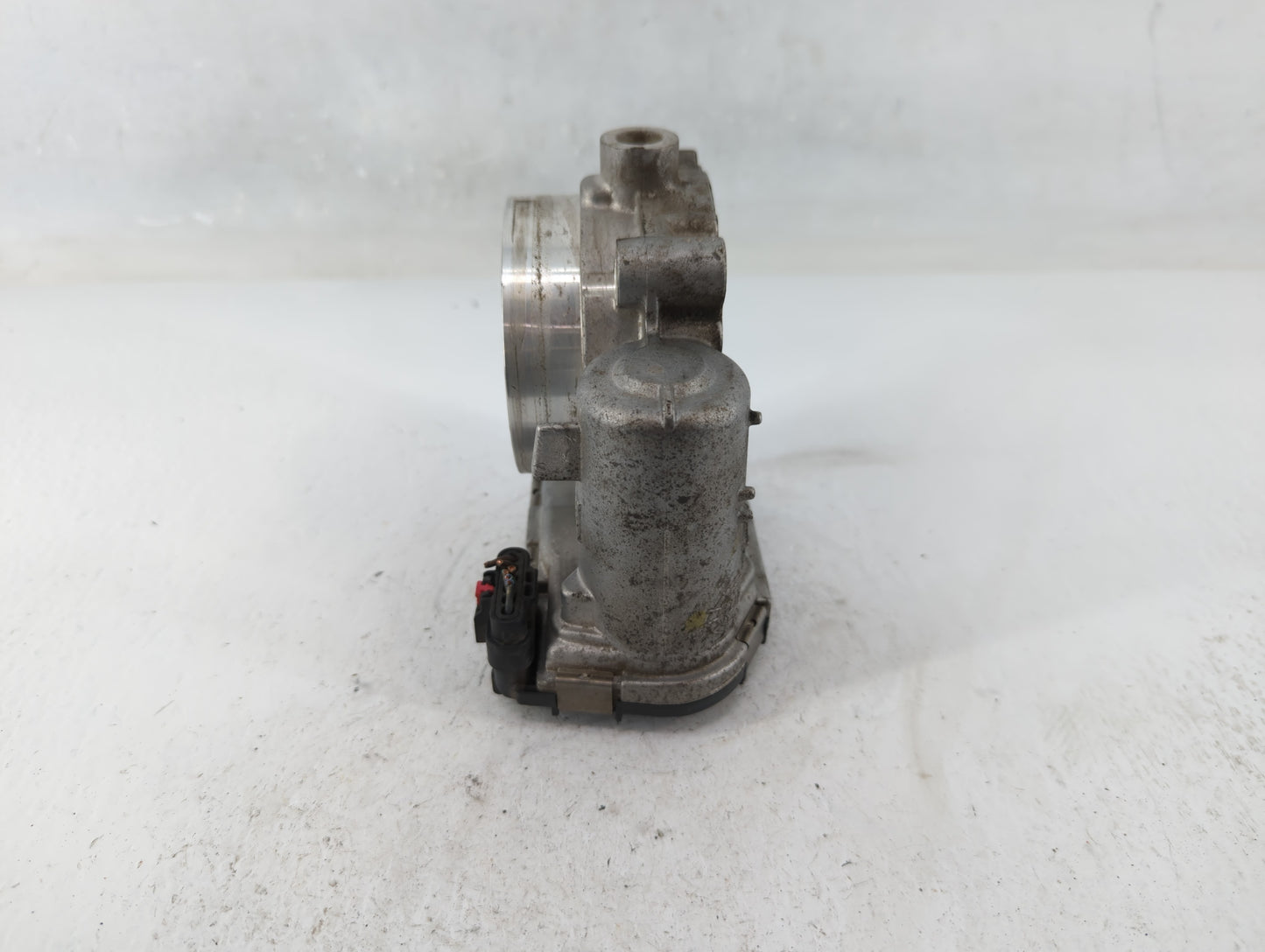 2017-2022 Chrysler Pacifica Throttle Body P/N:0 280 750 570 05184349AC Fits OEM Used Auto Parts - Oemusedautoparts1.com