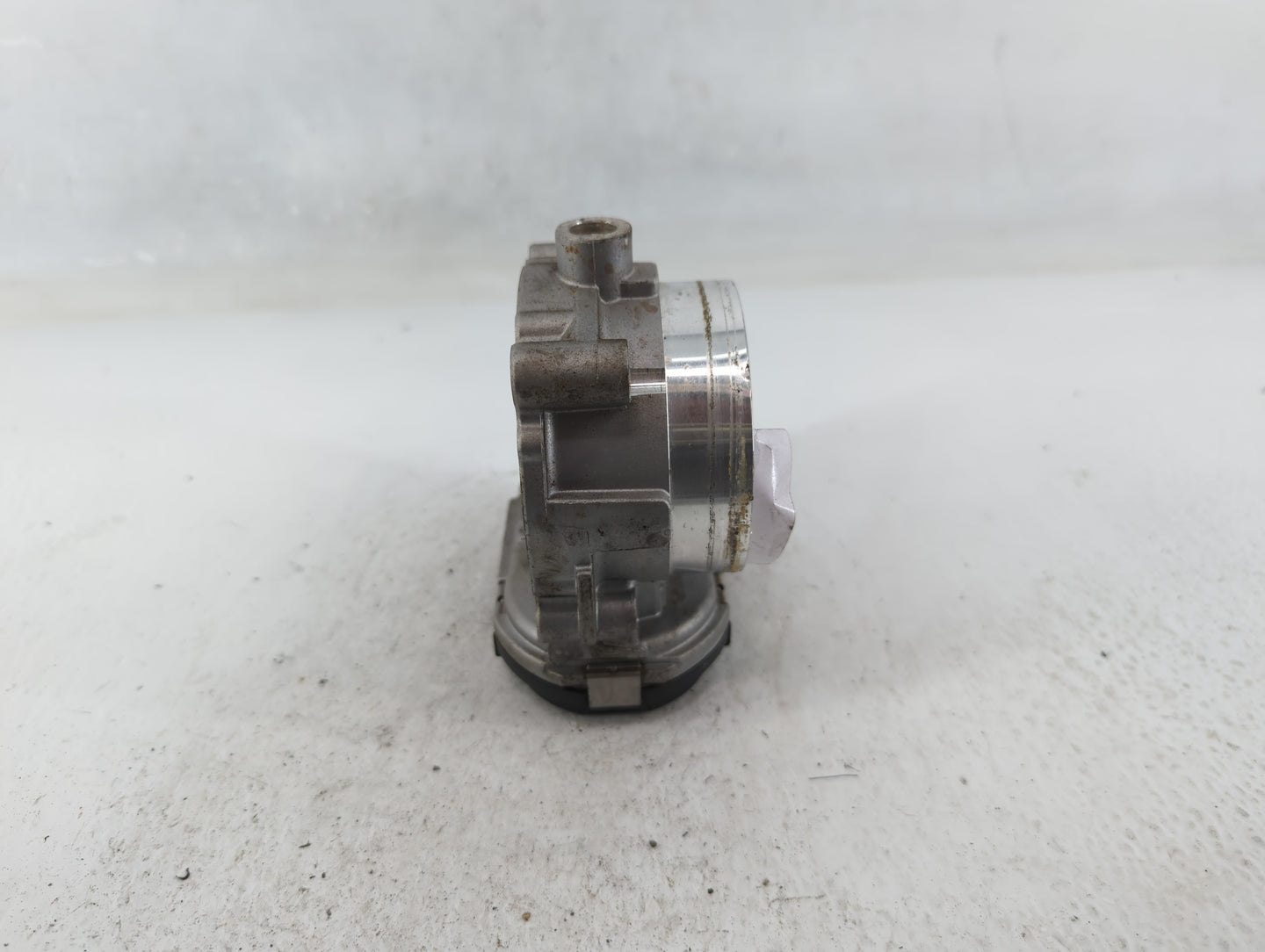 2017-2022 Chrysler Pacifica Throttle Body P/N:0 280 750 570 05184349AC Fits OEM Used Auto Parts - Oemusedautoparts1.com