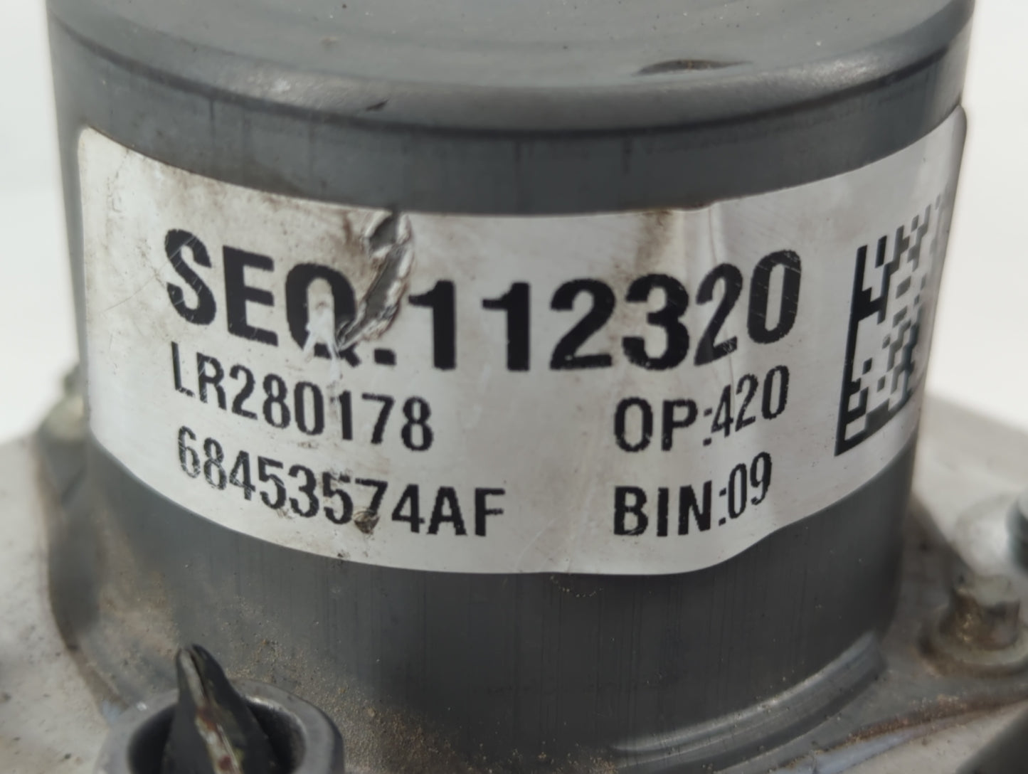 2020-2022 Chrysler Pacifica ABS Pump Control Module Replacement P/N:68453574AF Fits Fits 2020 2021 2022 OEM Used Auto Parts 