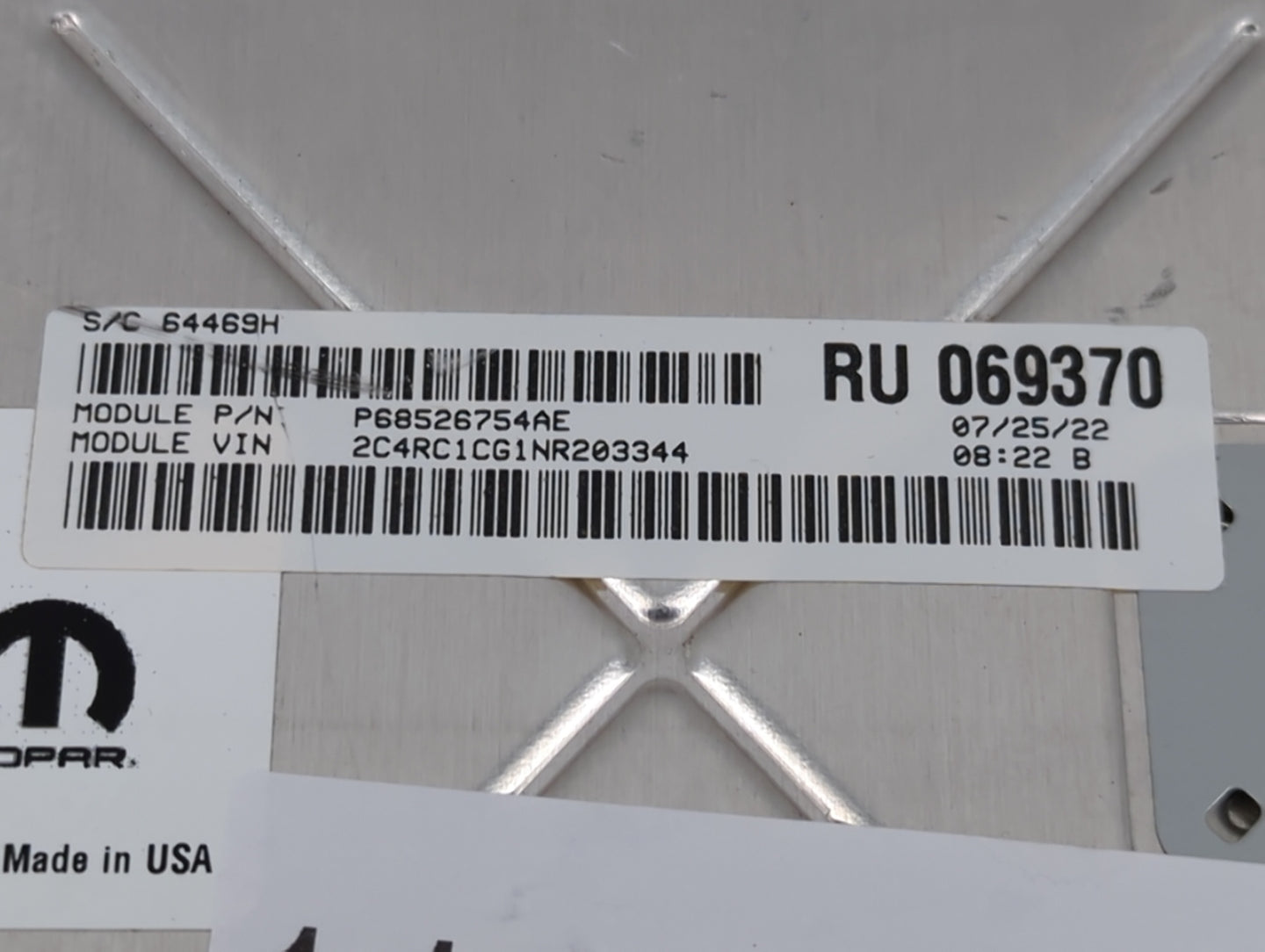 2021-2022 Chrysler Voyager PCM Engine Control Computer ECU ECM PCU OEM P/N:P68526754AE Fits Fits 2020 2021 2022 OEM Used Aut