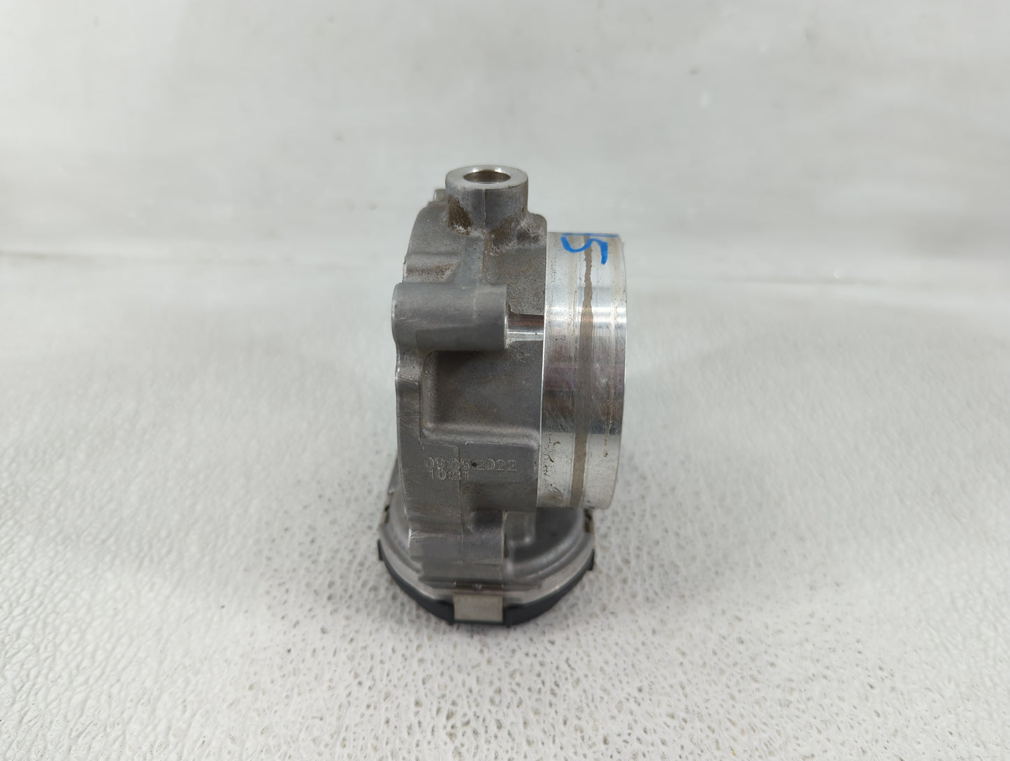 2020-2022 Chrysler Voyager Throttle Body P/N:05184349AF Fits Fits 2011 2012 2013 2014 2015 2016 2017 2018 2019 2020 2021 202