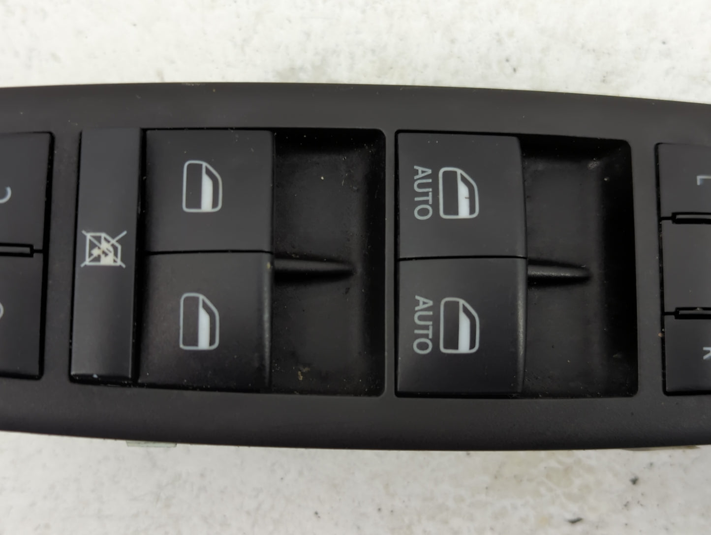 2020-2022 Chrysler Voyager Master Power Window Switch Replacement Driver Side Left P/N:68234092AC Fits OEM Used Auto Parts -