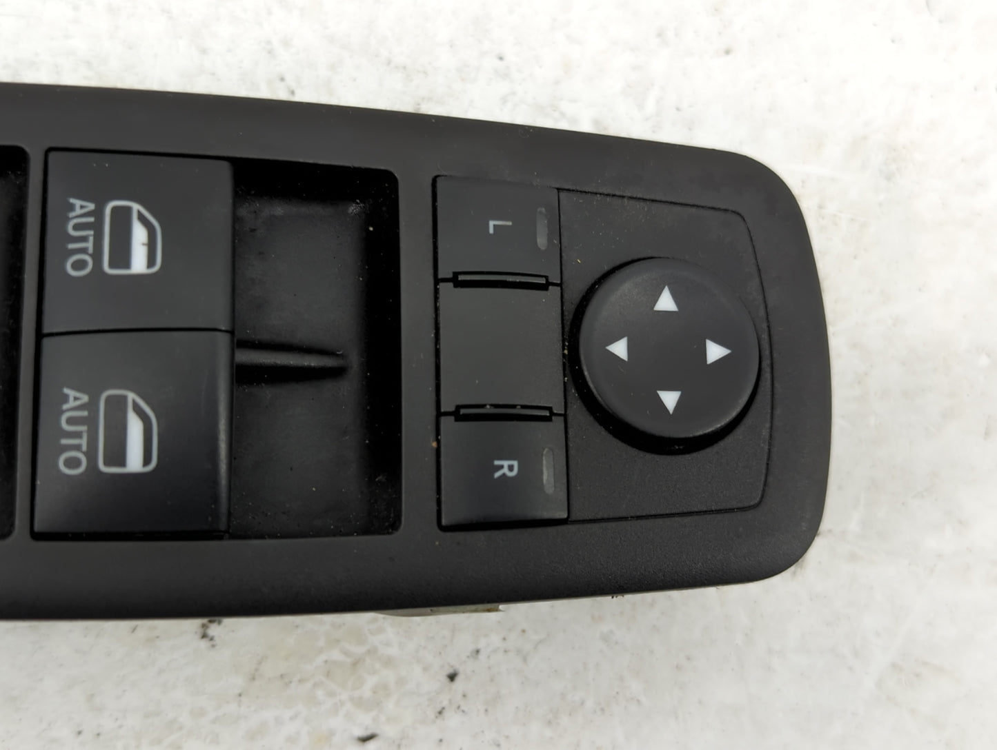 2020-2022 Chrysler Voyager Master Power Window Switch Replacement Driver Side Left P/N:68234092AC Fits OEM Used Auto Parts -