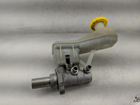 2020-2022 Chrysler Voyager Brake Master Cylinder 1311484 - Oemusedautoparts1.com