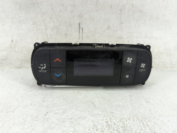 2020-2022 Chrysler Voyager Climate Control Module Temperature AC/Heater Replacement P/N:P6WL29PD2AA Fits Fits 2020 2021 2022