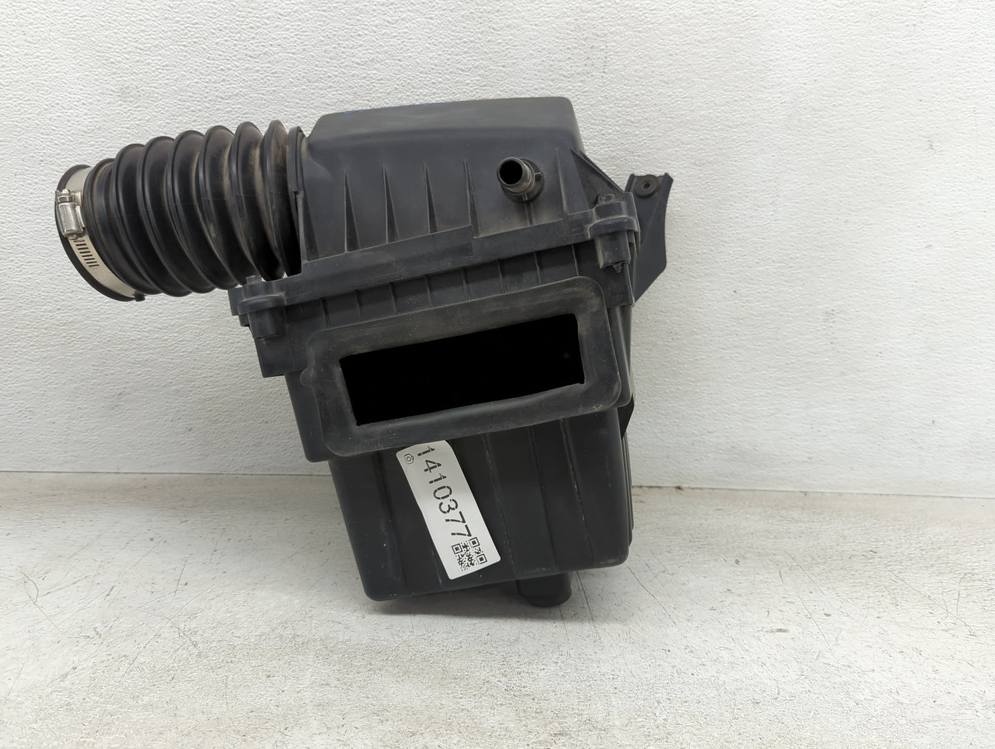 2020-2022 Chrysler Voyager Air Cleaner Intake-duct Hose Tube - Oemusedautoparts1.com