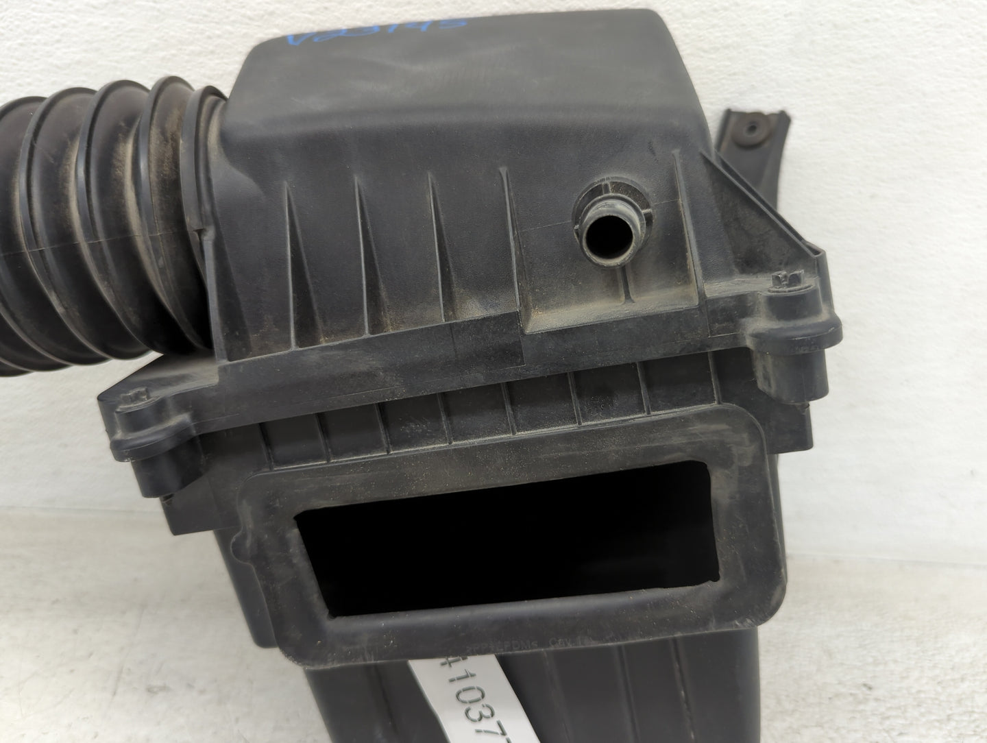 2020-2022 Chrysler Voyager Air Cleaner Intake-duct Hose Tube - Oemusedautoparts1.com