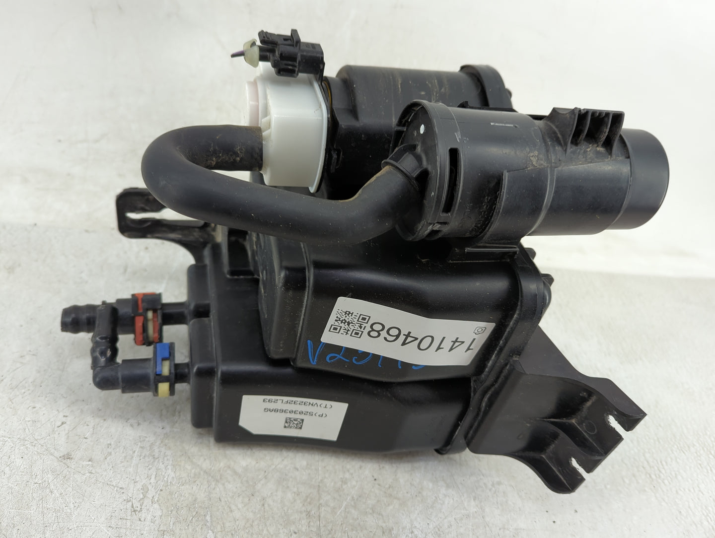 2022 Chrysler Voyager Fuel Vapor Charcoal Canister - Oemusedautoparts1.com