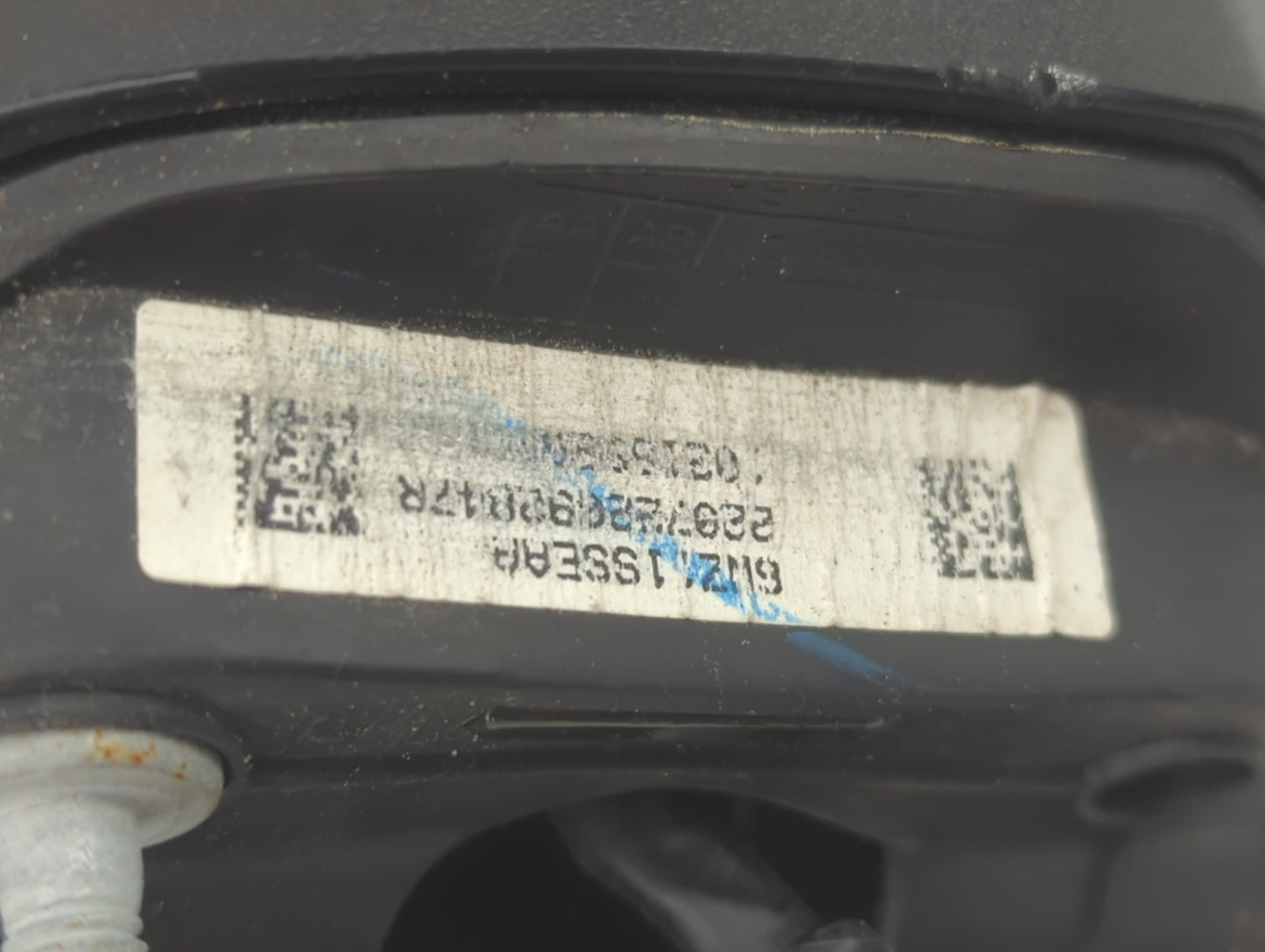 2020-2021 Chrysler Voyager Driver Side View Mirror - Left Door Mirror OEM Used - Oemusedautoparts1.com
