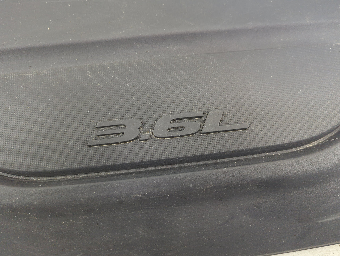 2022 Chrysler Voyager Engine Cover 1429957 - Oemusedautoparts1.com